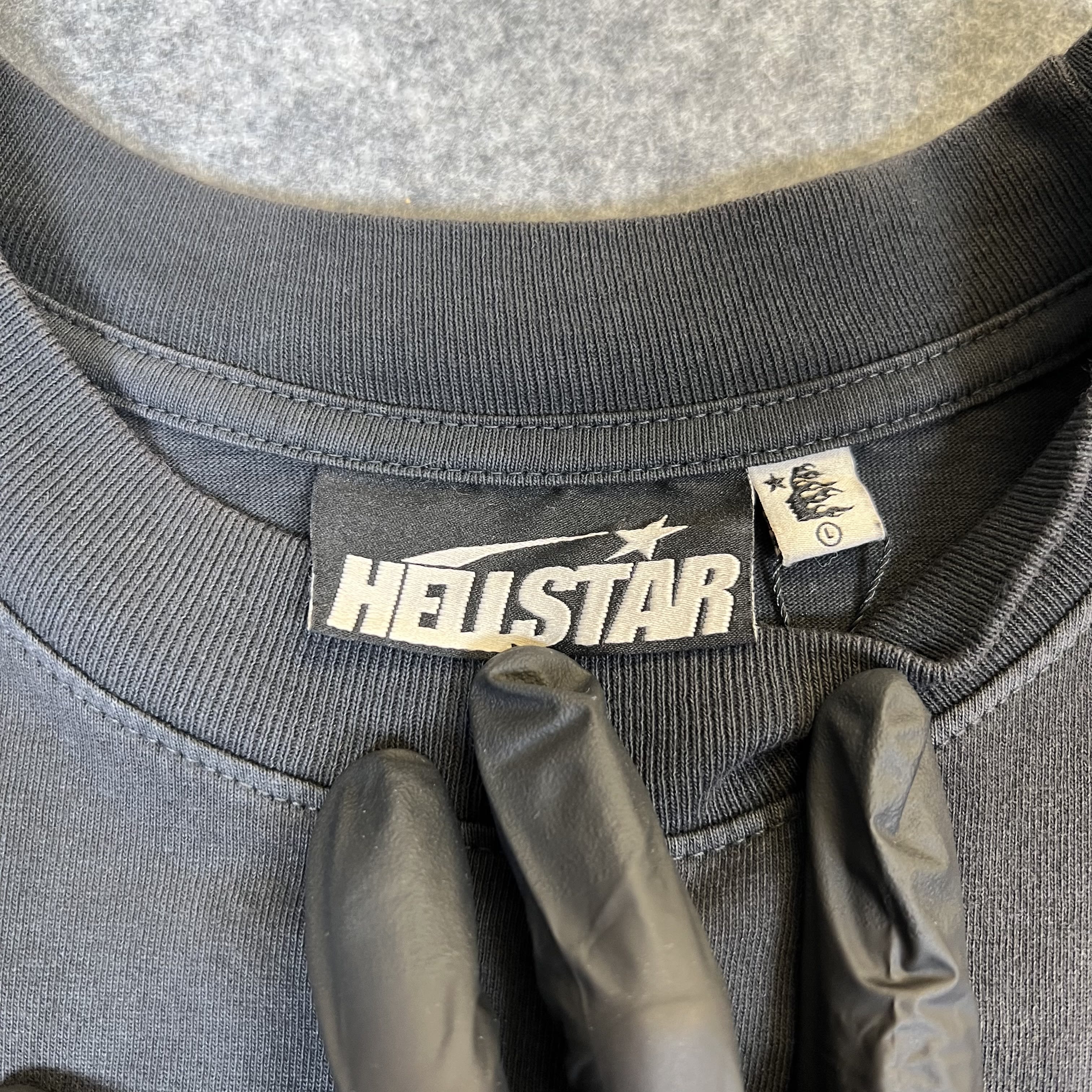 260477 Hellstar Sports Core Gel Logo T-Shirt 'Black/Red'