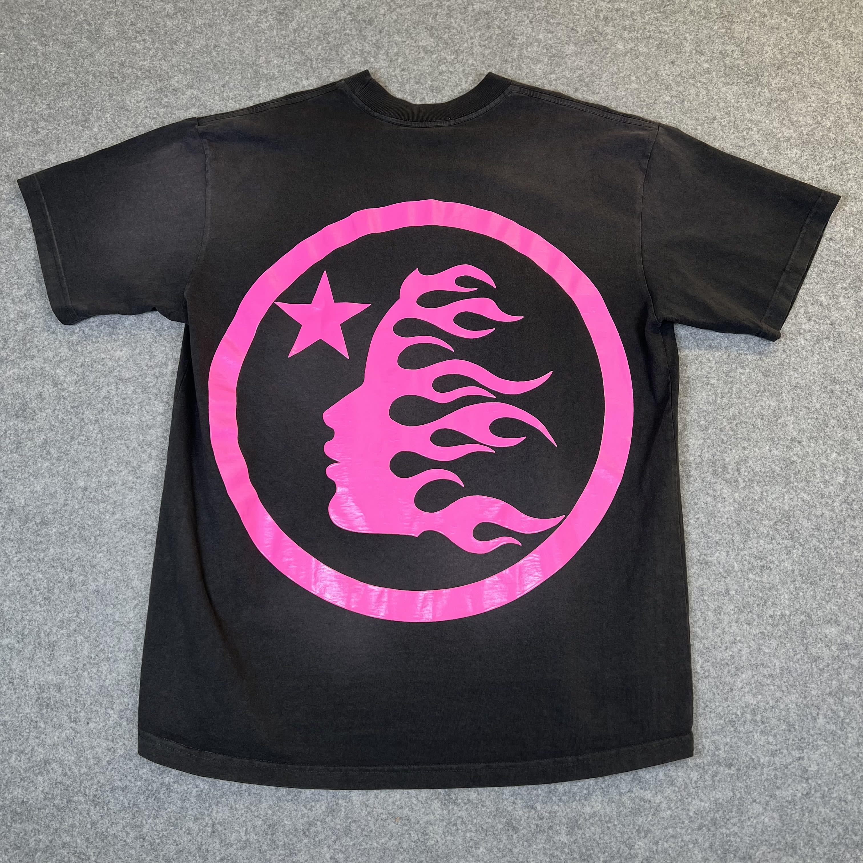 260780 Hellstar Classic T-Shirt (Gel Print) 'Black/Pink'