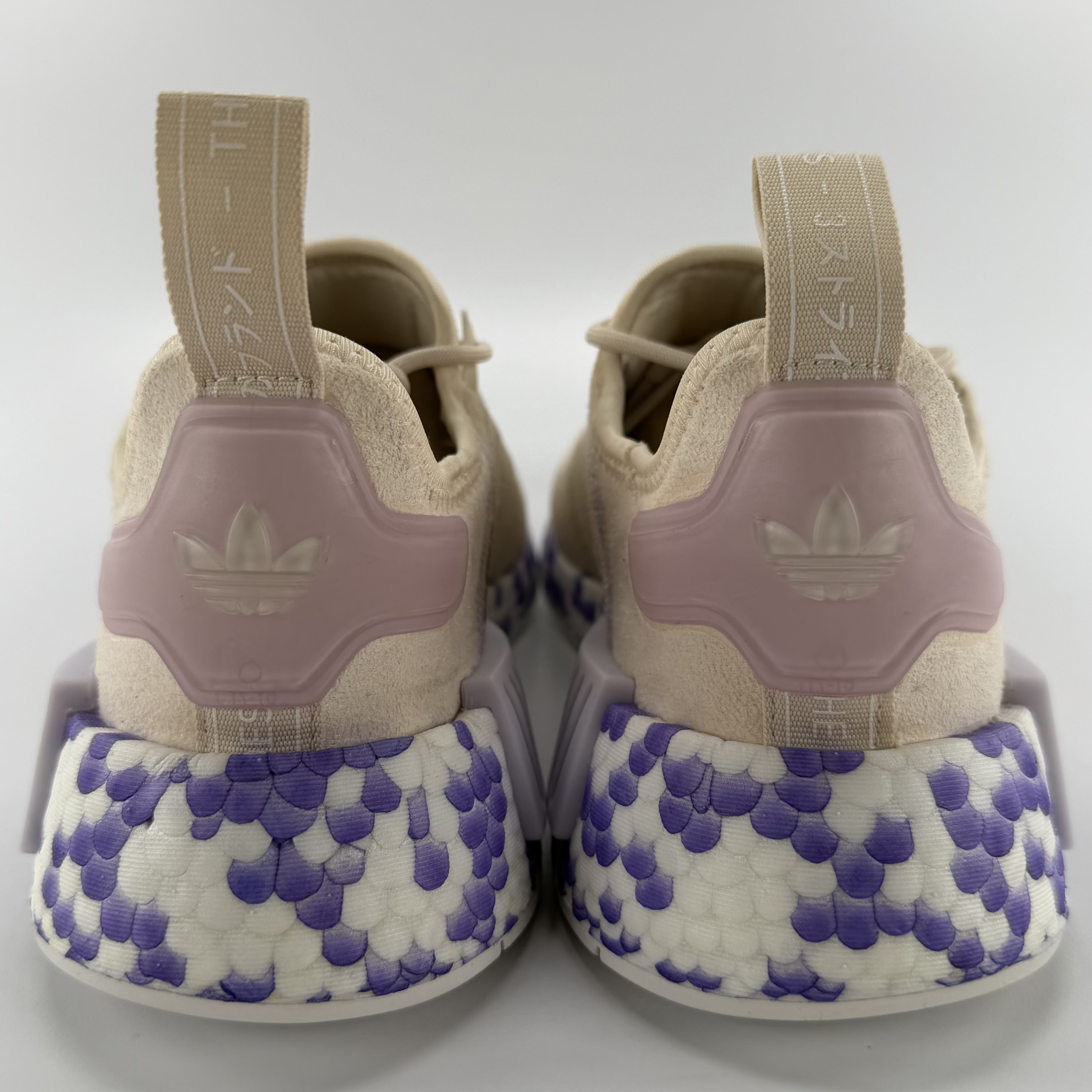 509998 Wmns NMD_R1 'Color Splash - Wonder White Purple Tint'