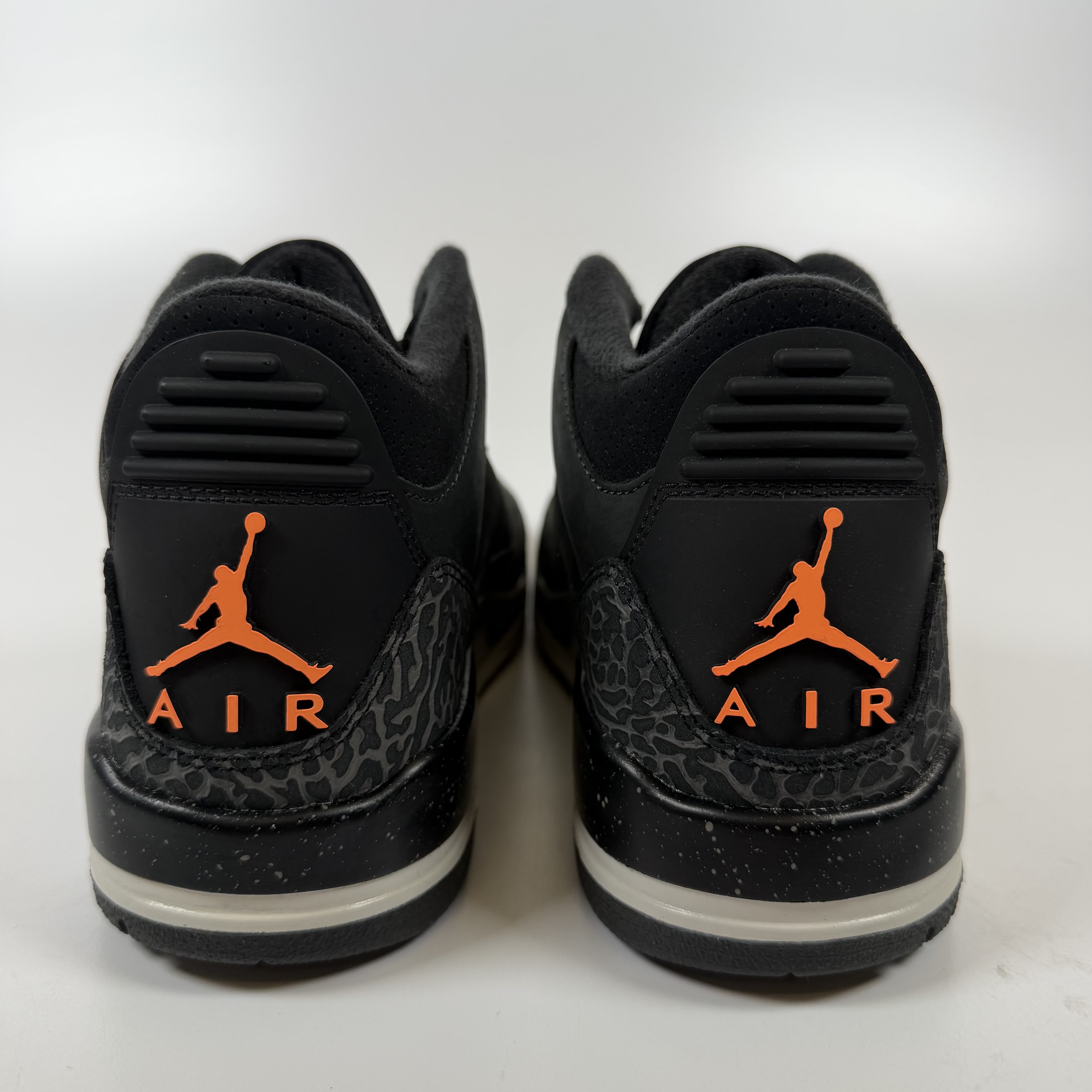 283588 Jordan 3 Retro Fear Pack (2023)