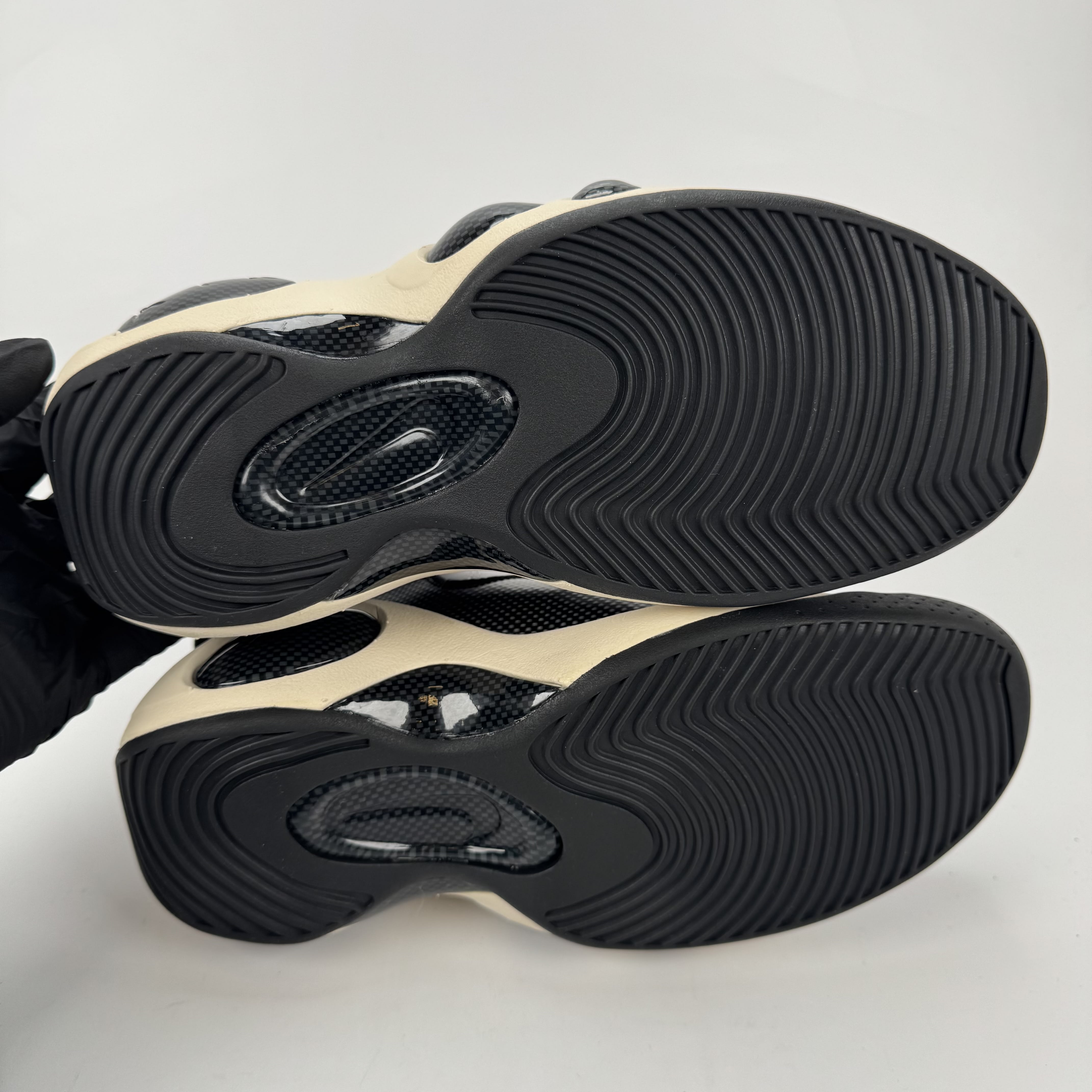 SP2922 Nike Air Zoom Flight 95 Hoops Pack