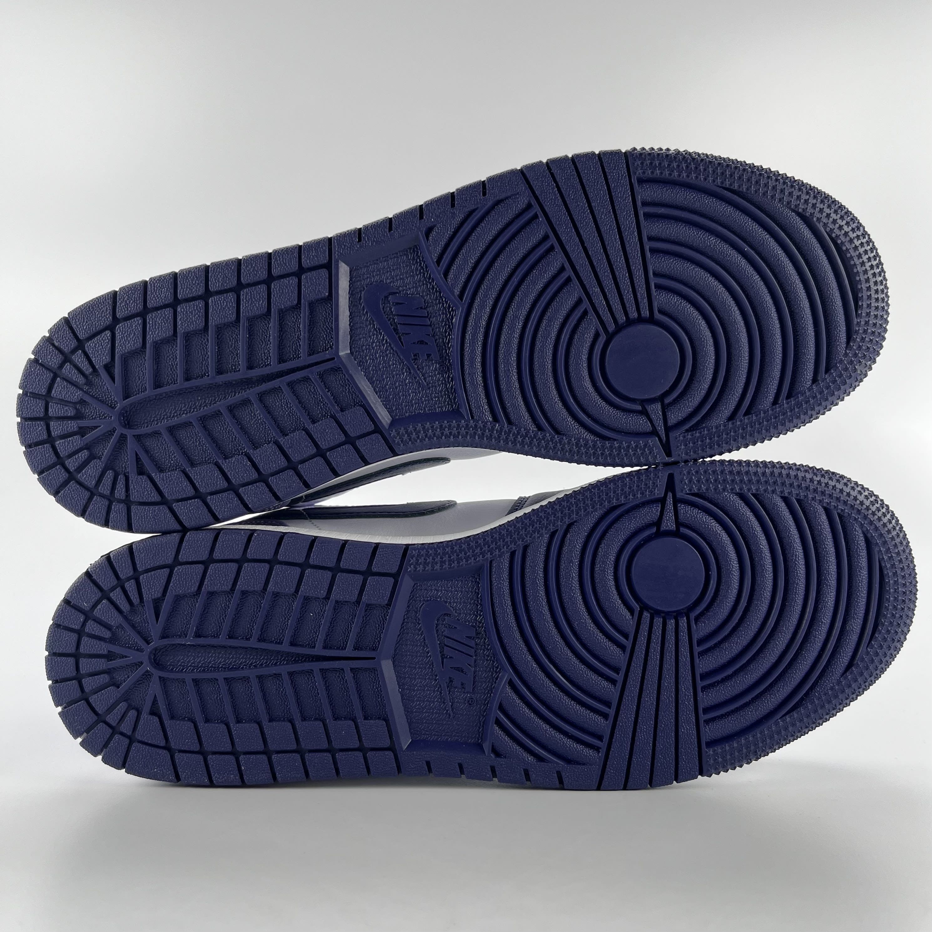 274530 Jordan 1 Mid White Sky J Purple (GS)