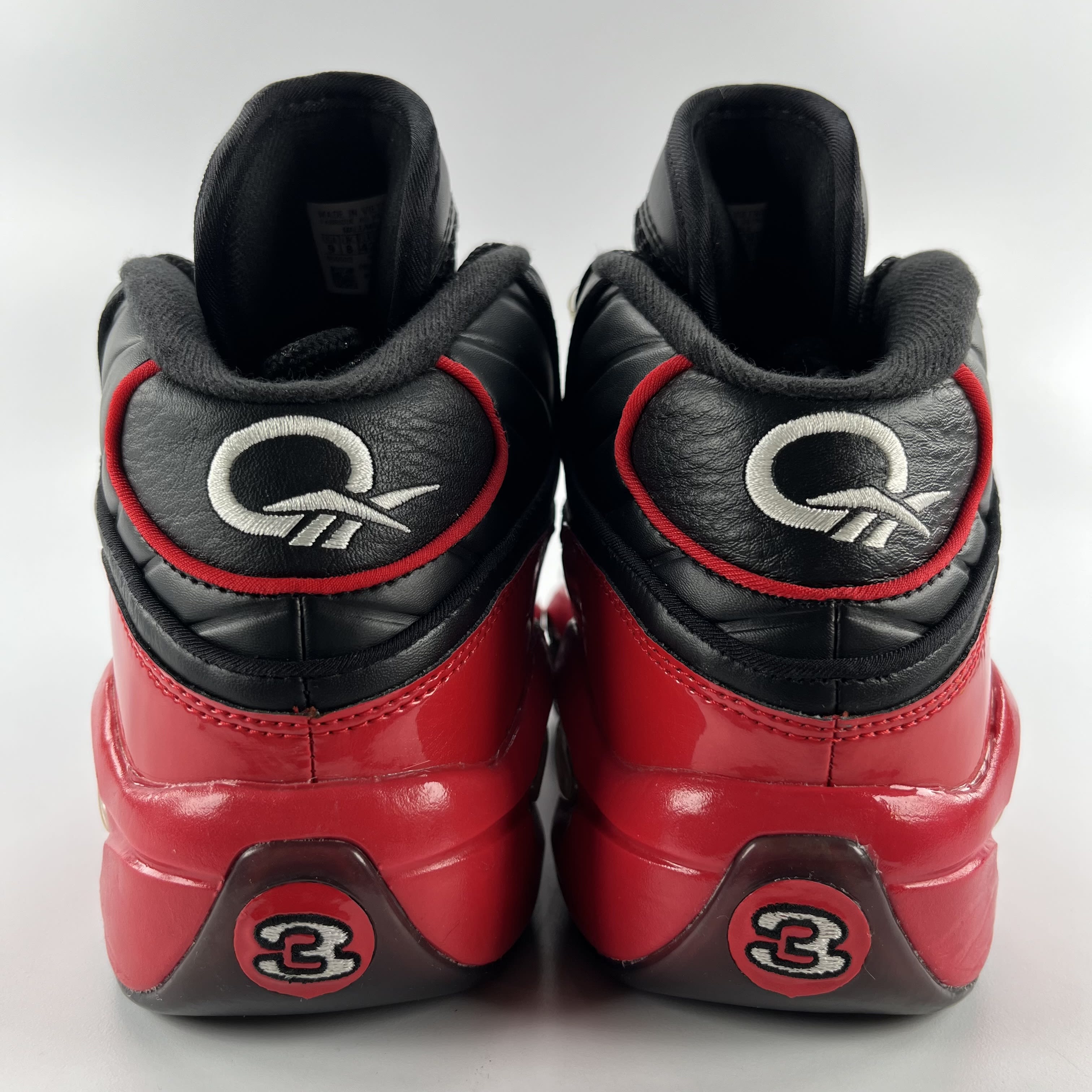519585 Reebok Question Mid 76ers Bred