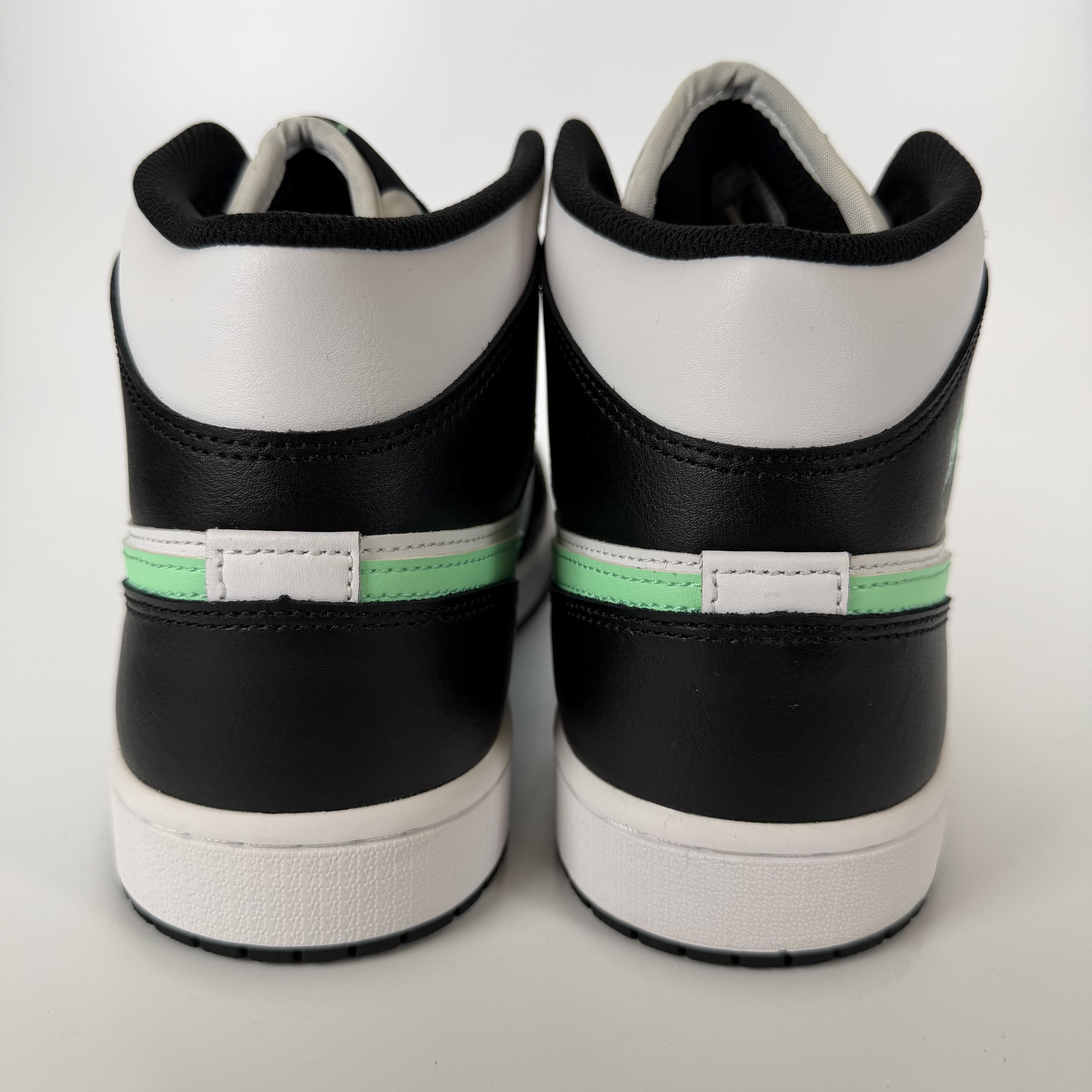 [SP5501] Jordan 1 Mid Green Glow
