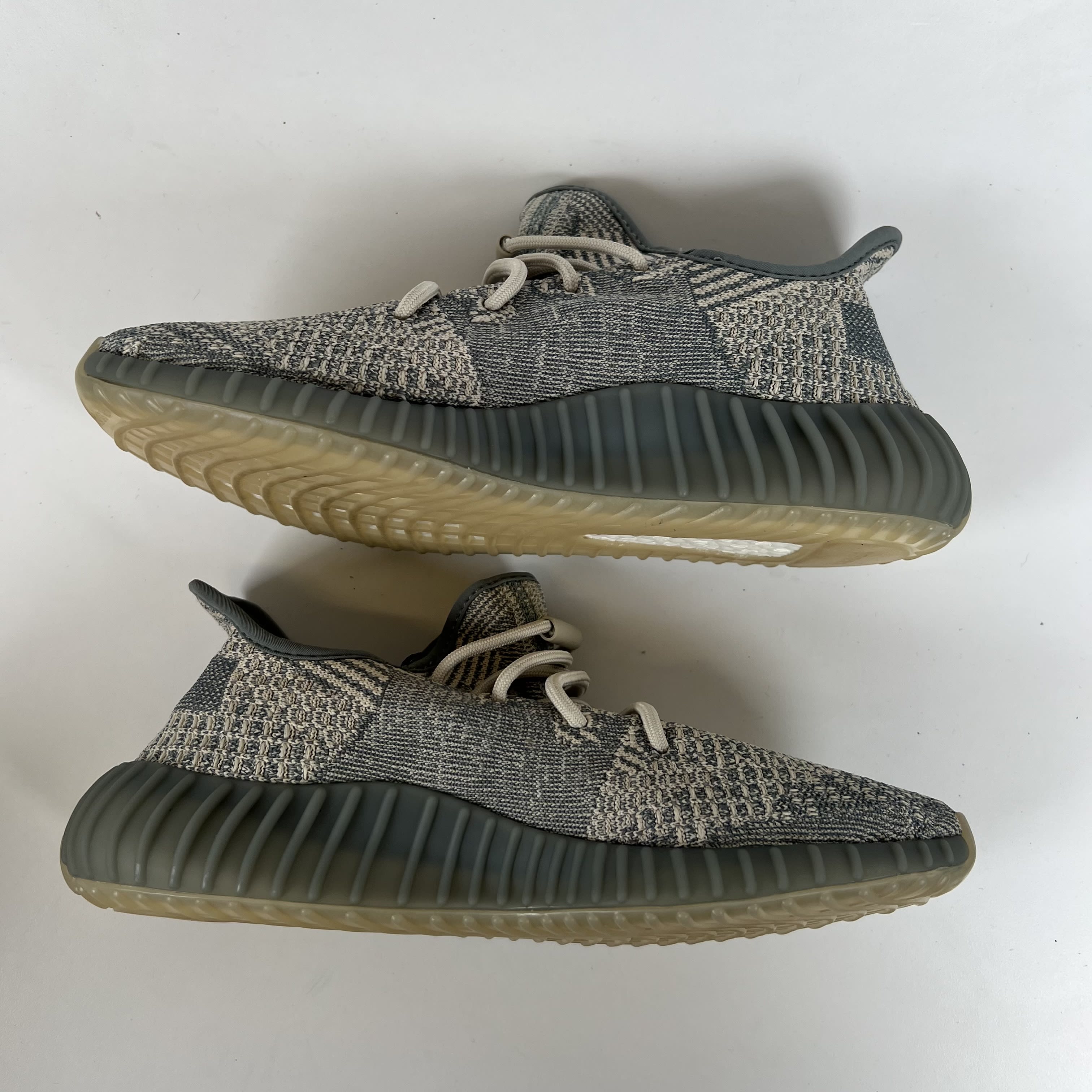 SP7104 adidas Yeezy Boost 350 V2 Israfil