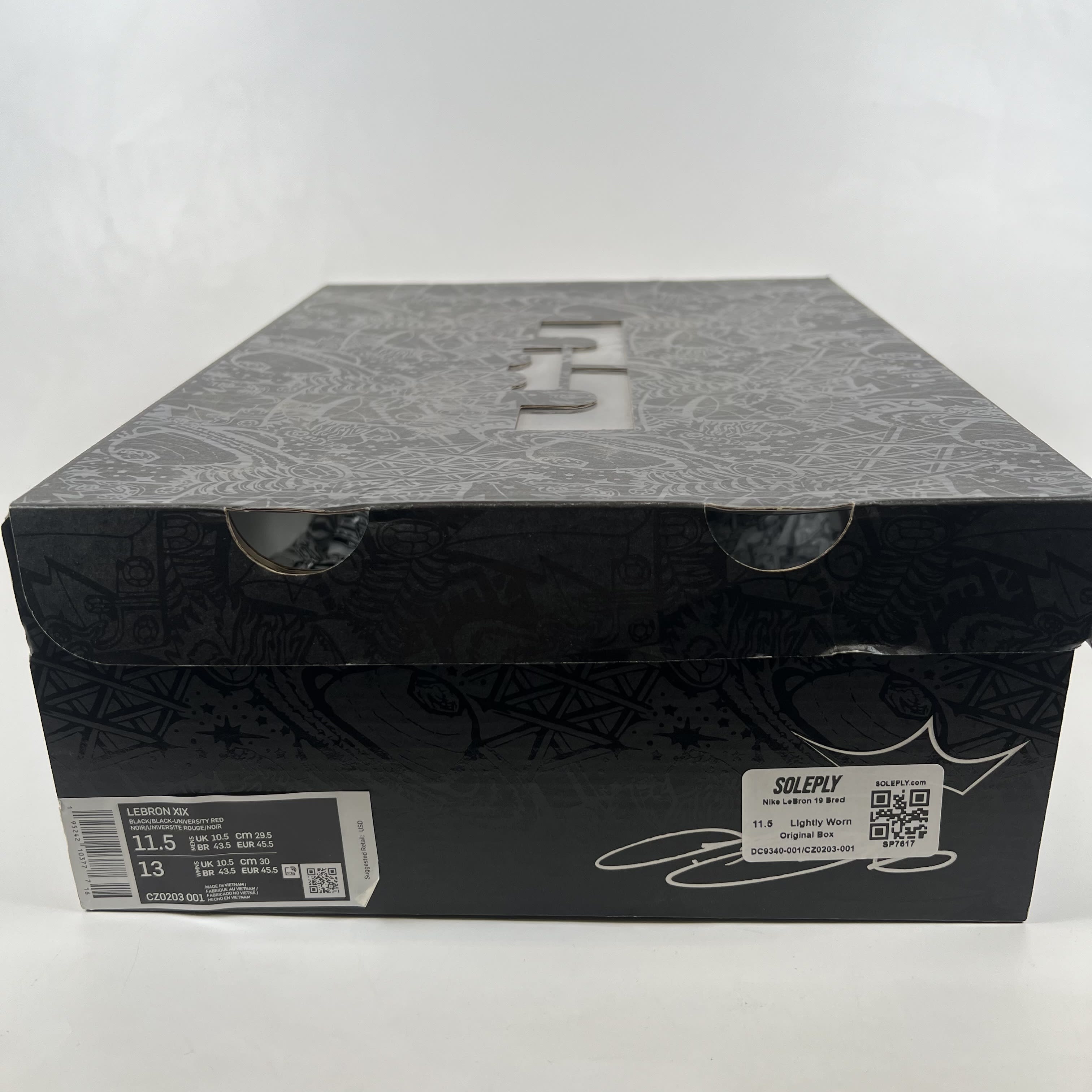SP7617 Nike LeBron 19 Bred