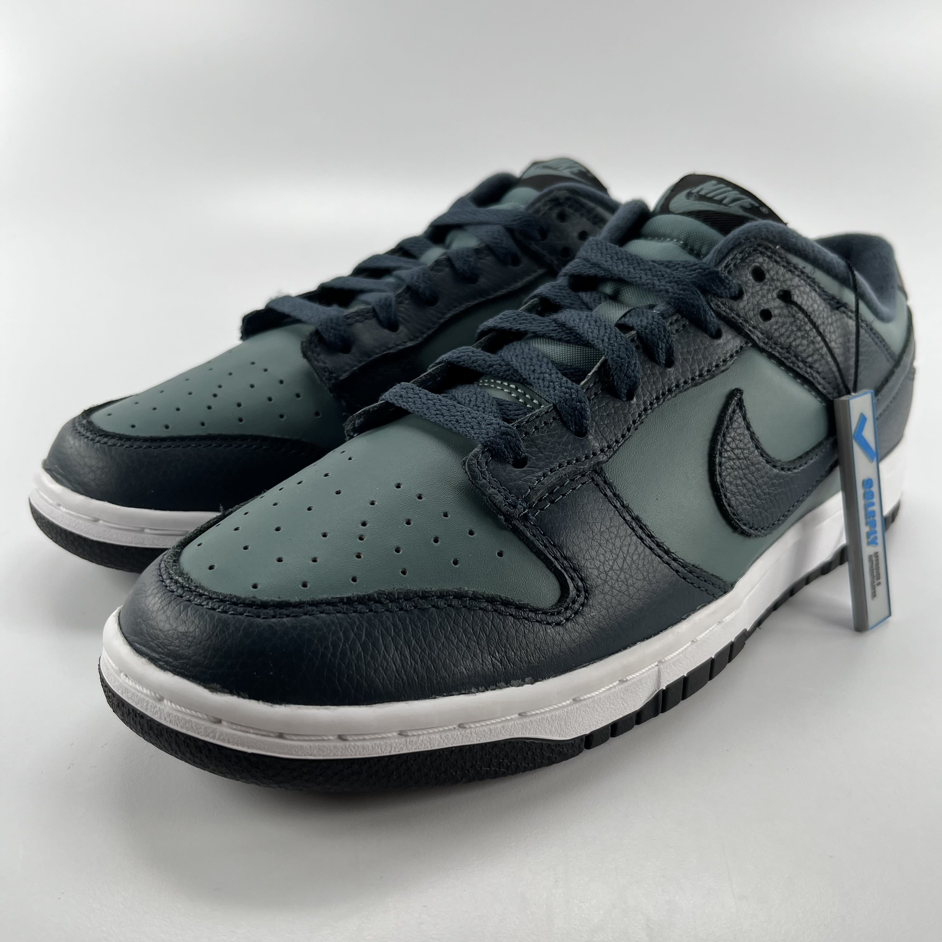 259152 Nike Dunk Low Mineral Slate Armory Navy