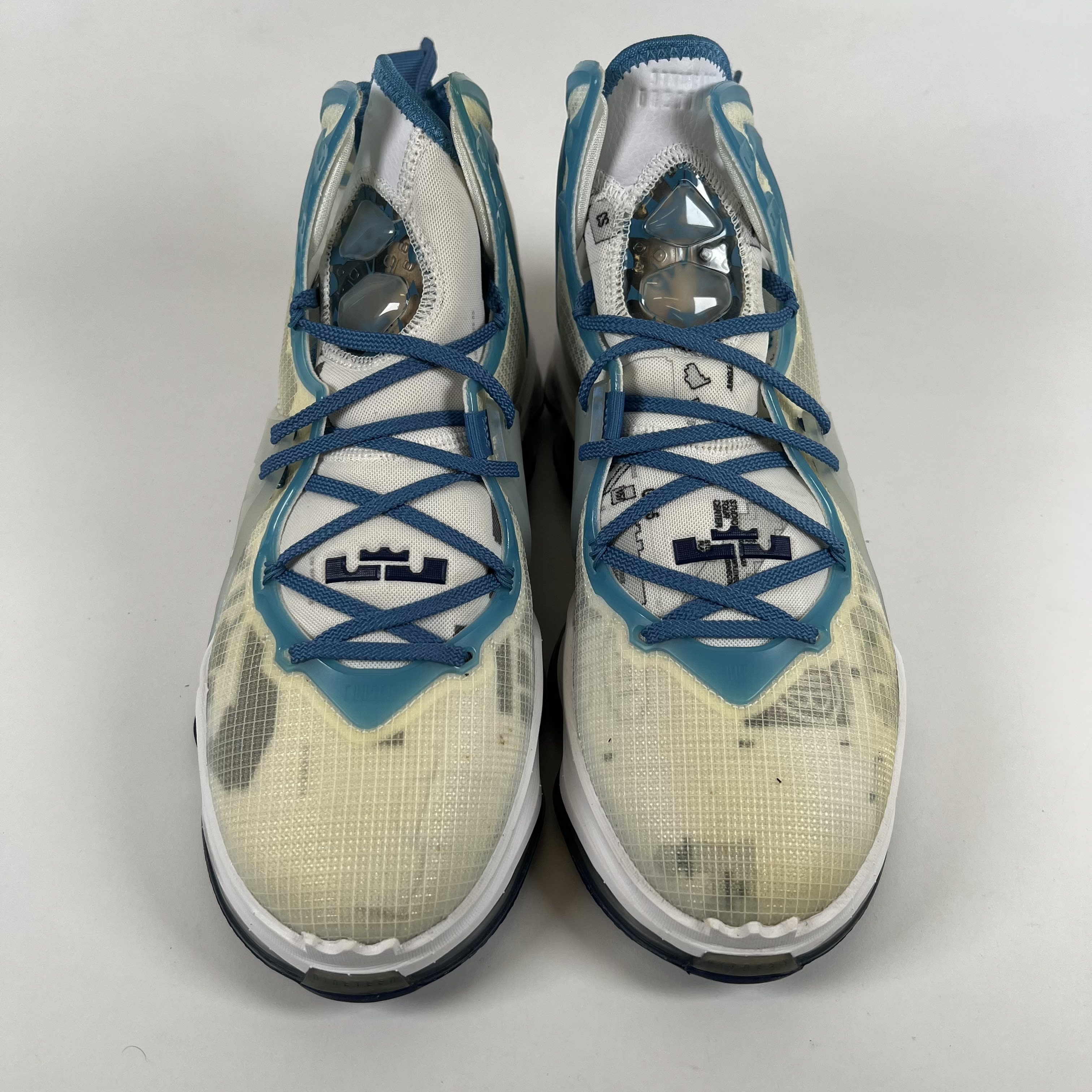 SP7616 Nike LeBron 19 Space Jam