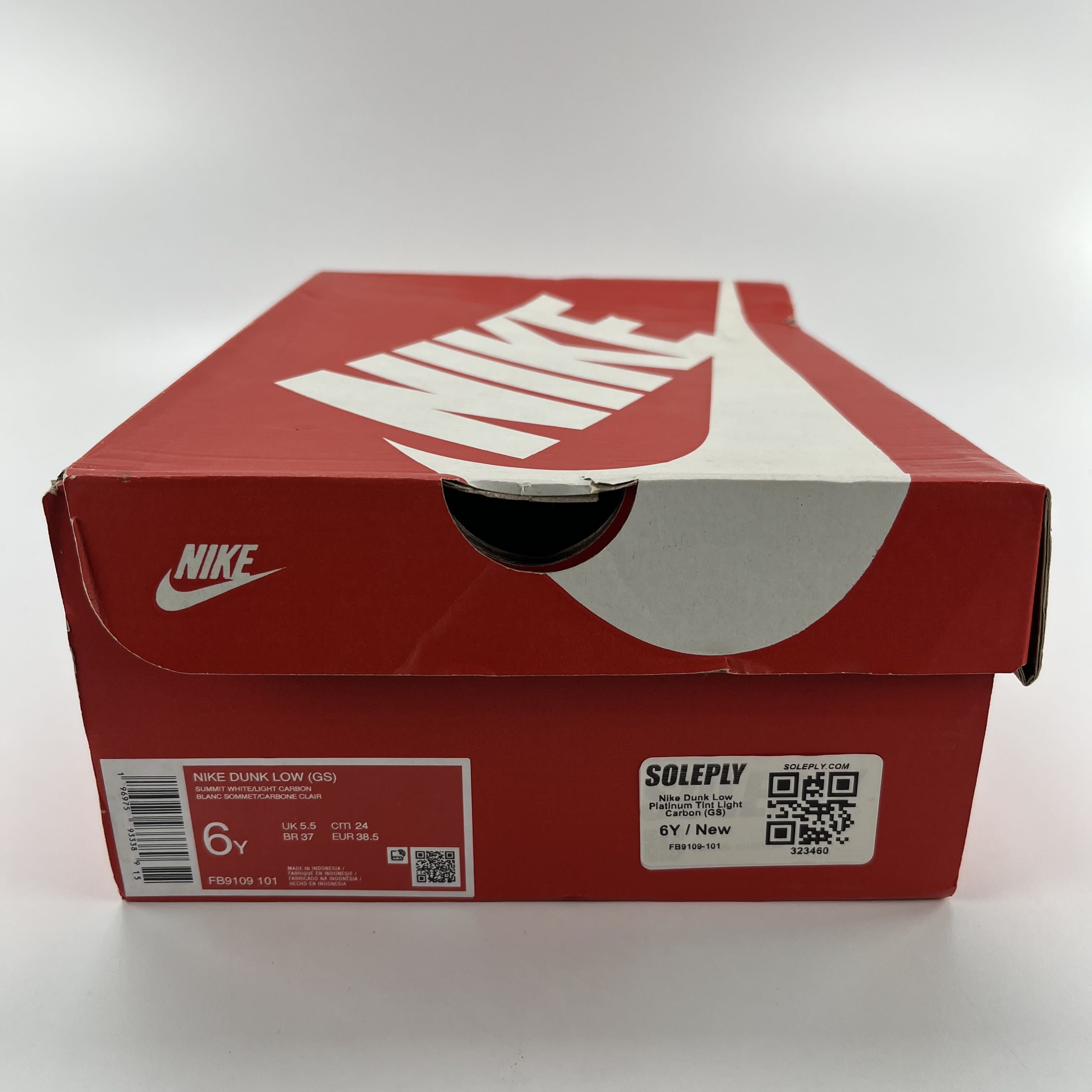 323460 Nike Dunk Low Platinum Tint Light Carbon (GS)