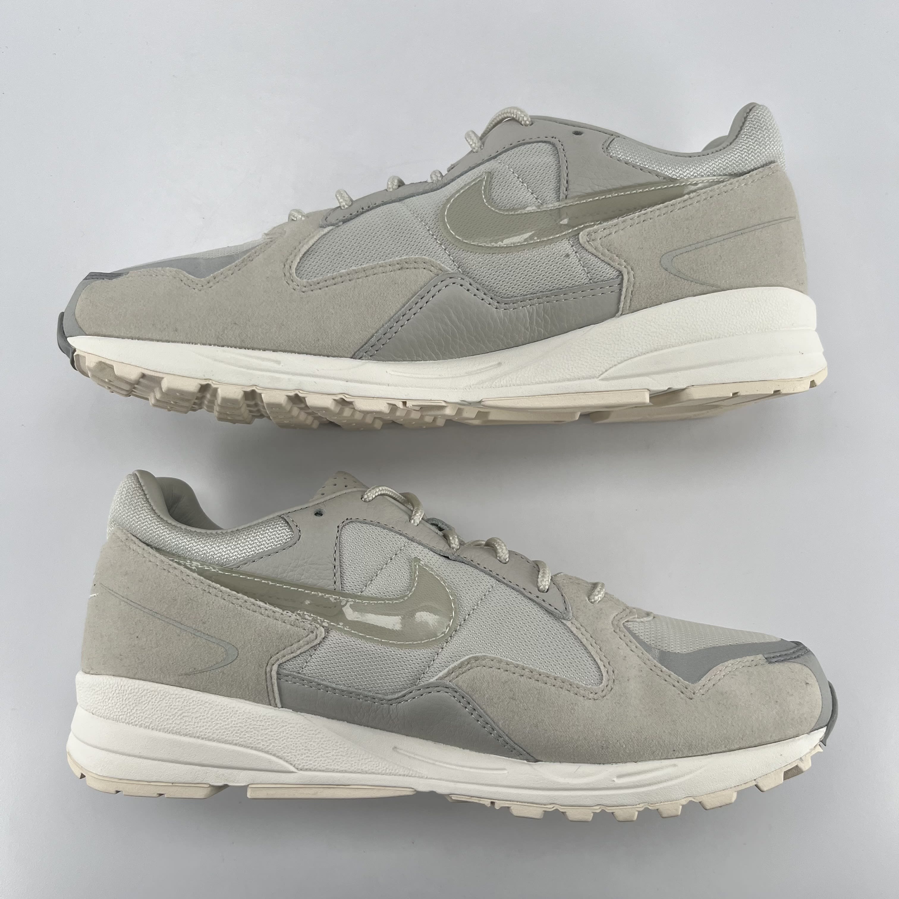 585785 Nike Air Skylon 2 Fear of God Light Bone