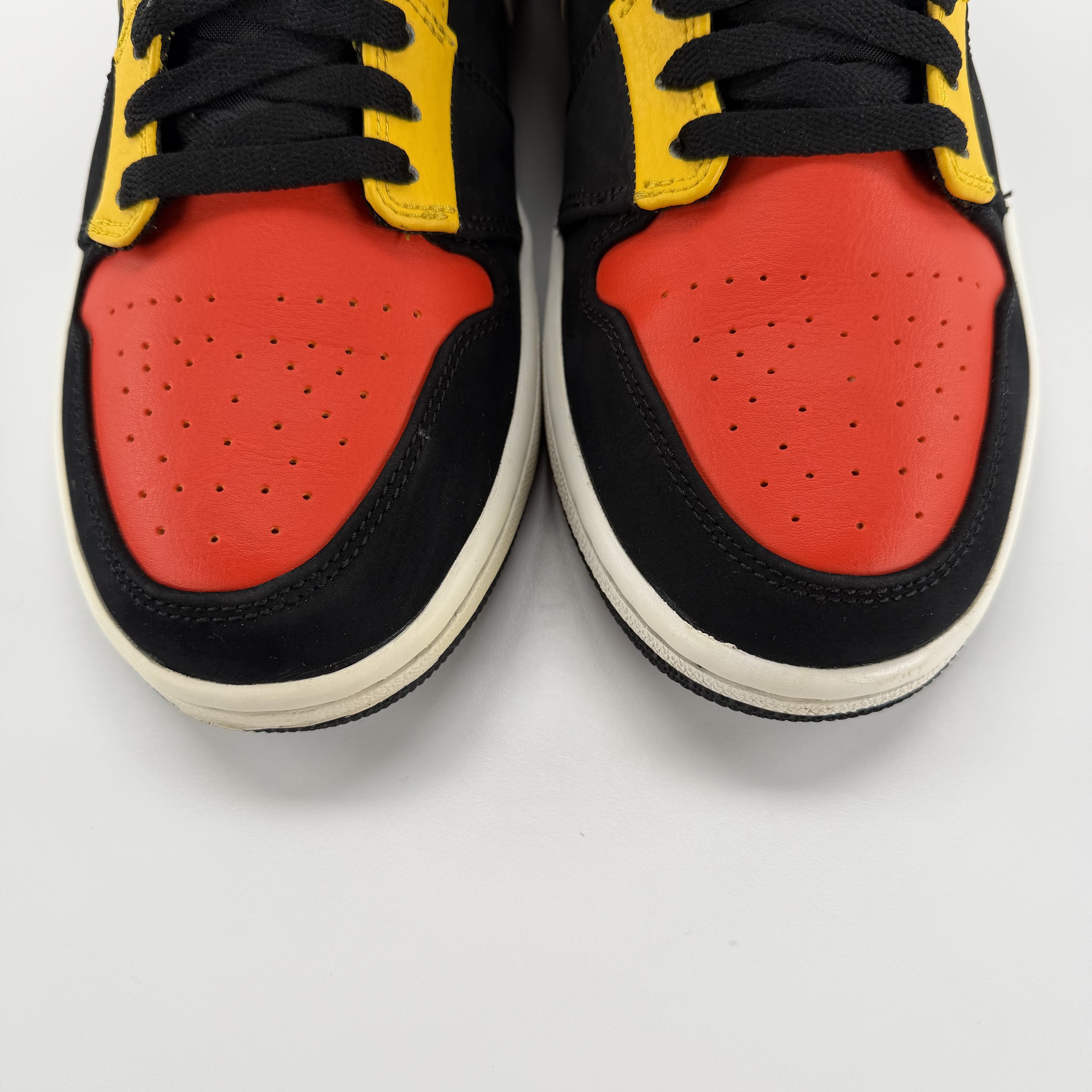711457 Jordan 1 Mid Black Amarillo Orange