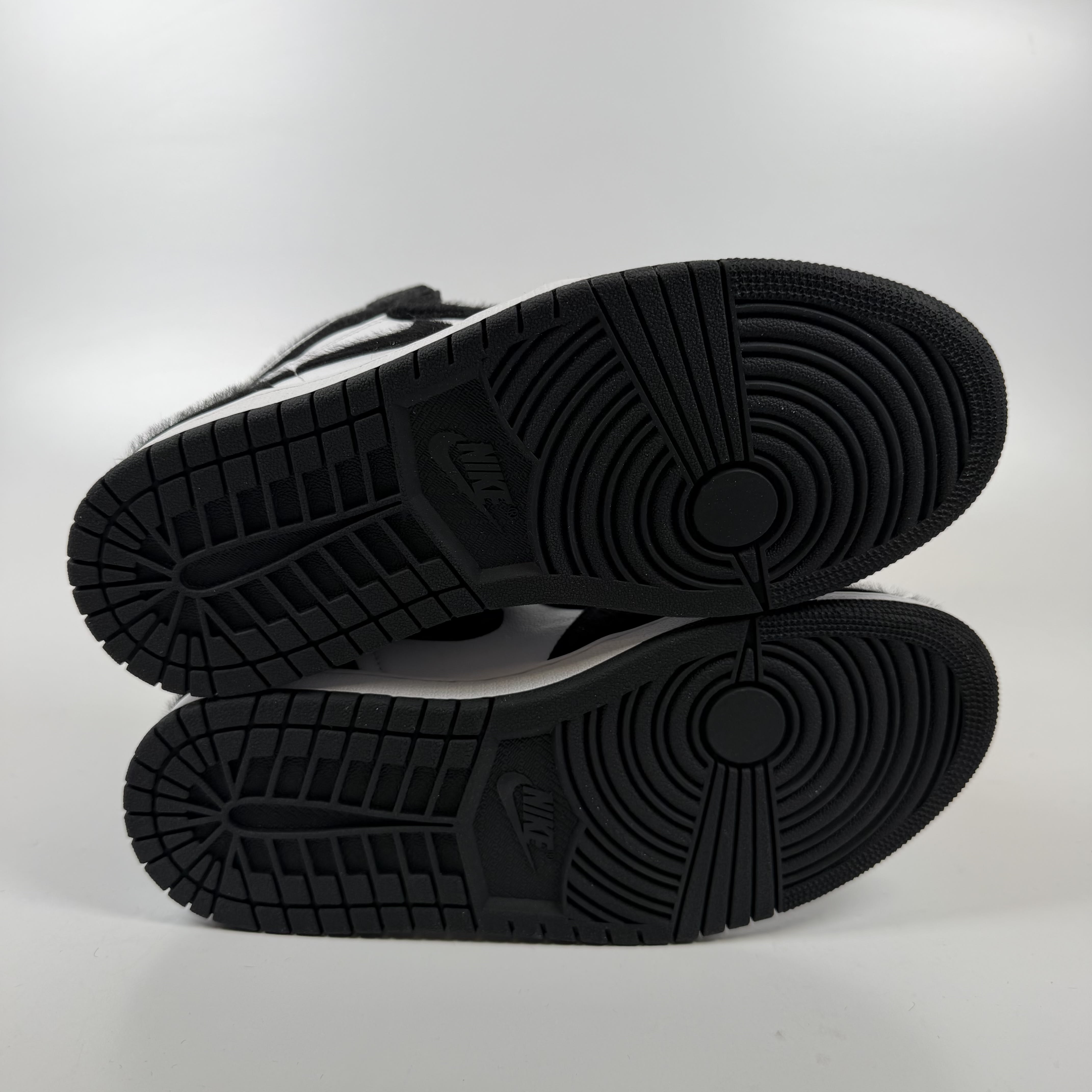 SP9126 Jordan 1 Retro High Twist (Women's)