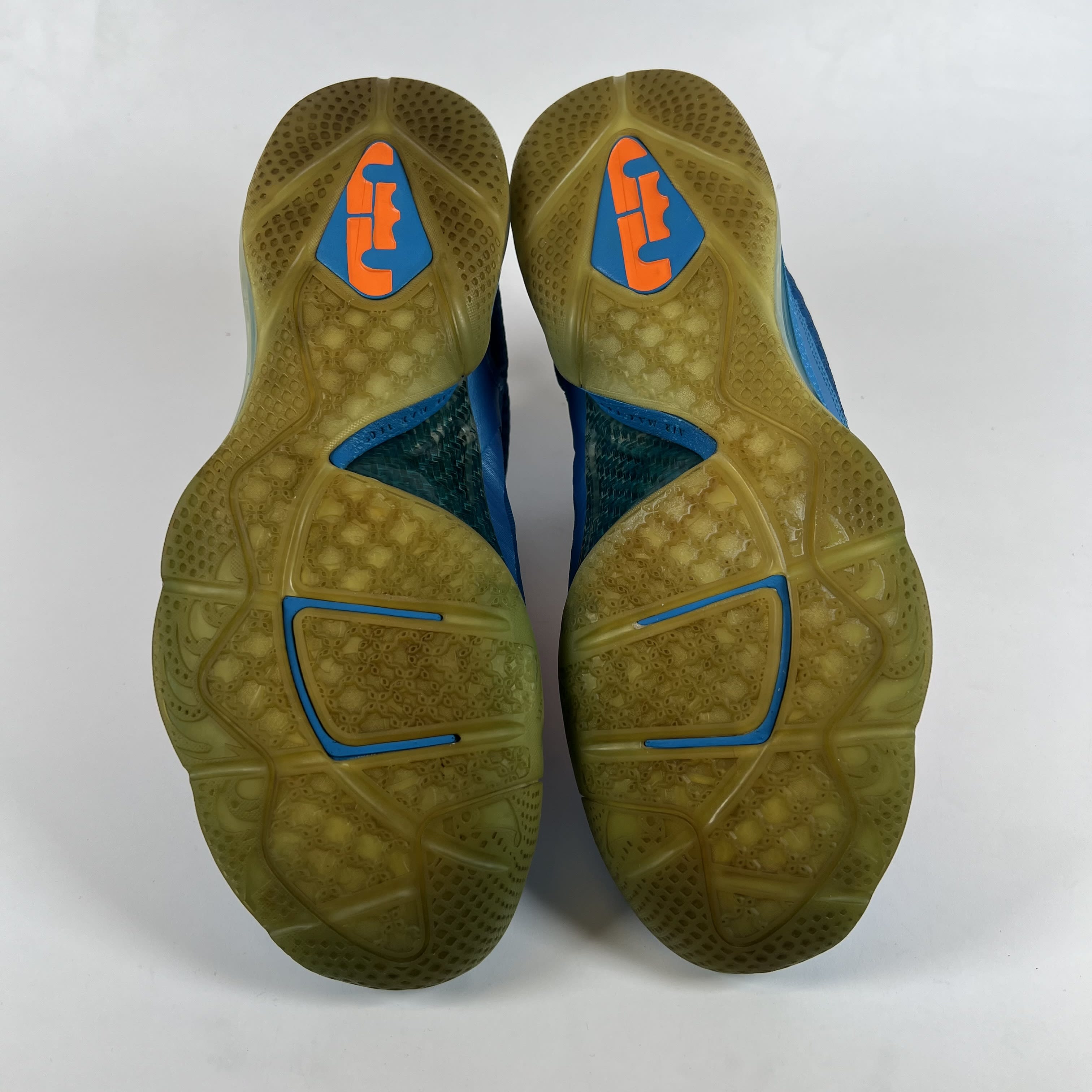 SP5548 Nike LeBron 9 China (YOTD)