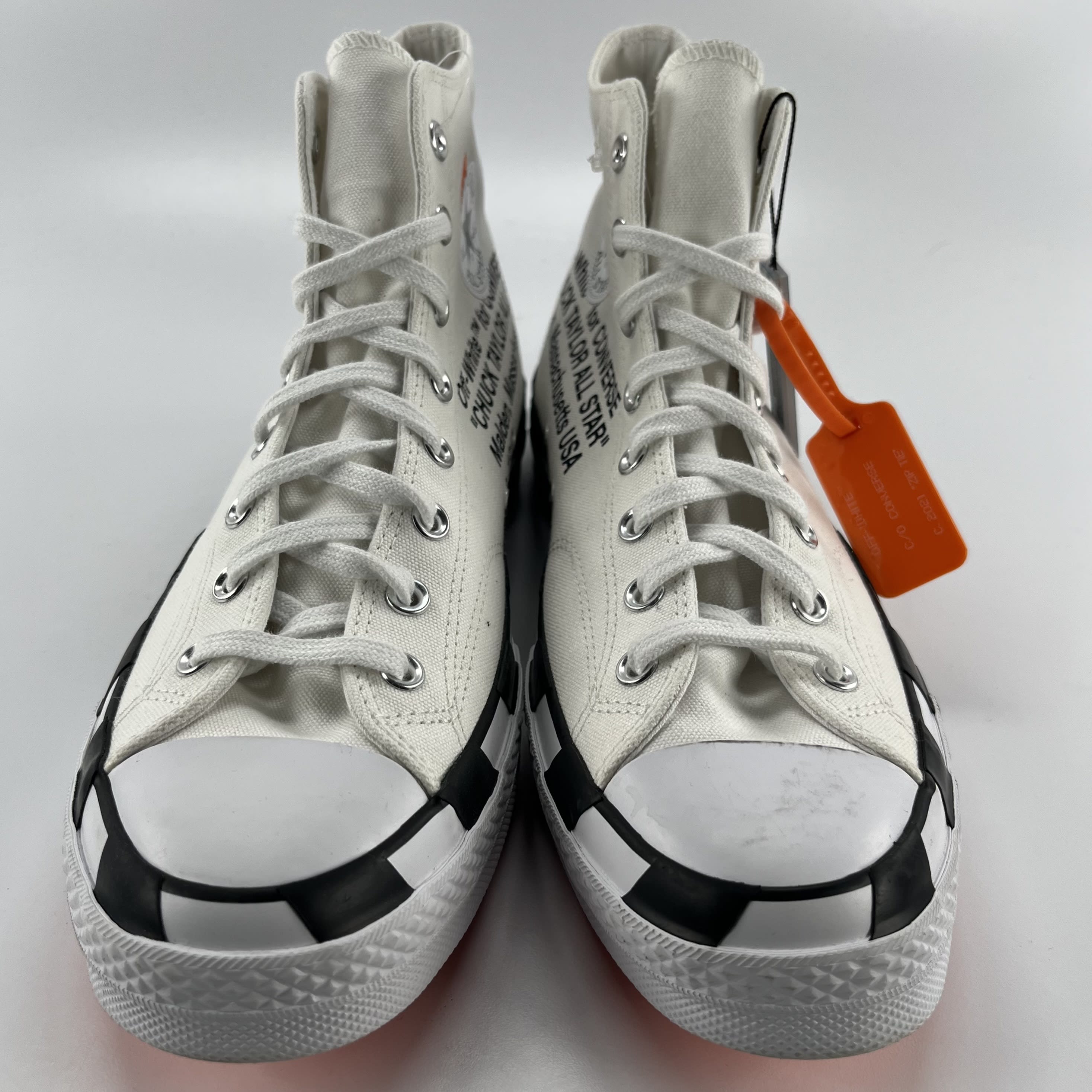 772358 Off-White x Chuck 70 White