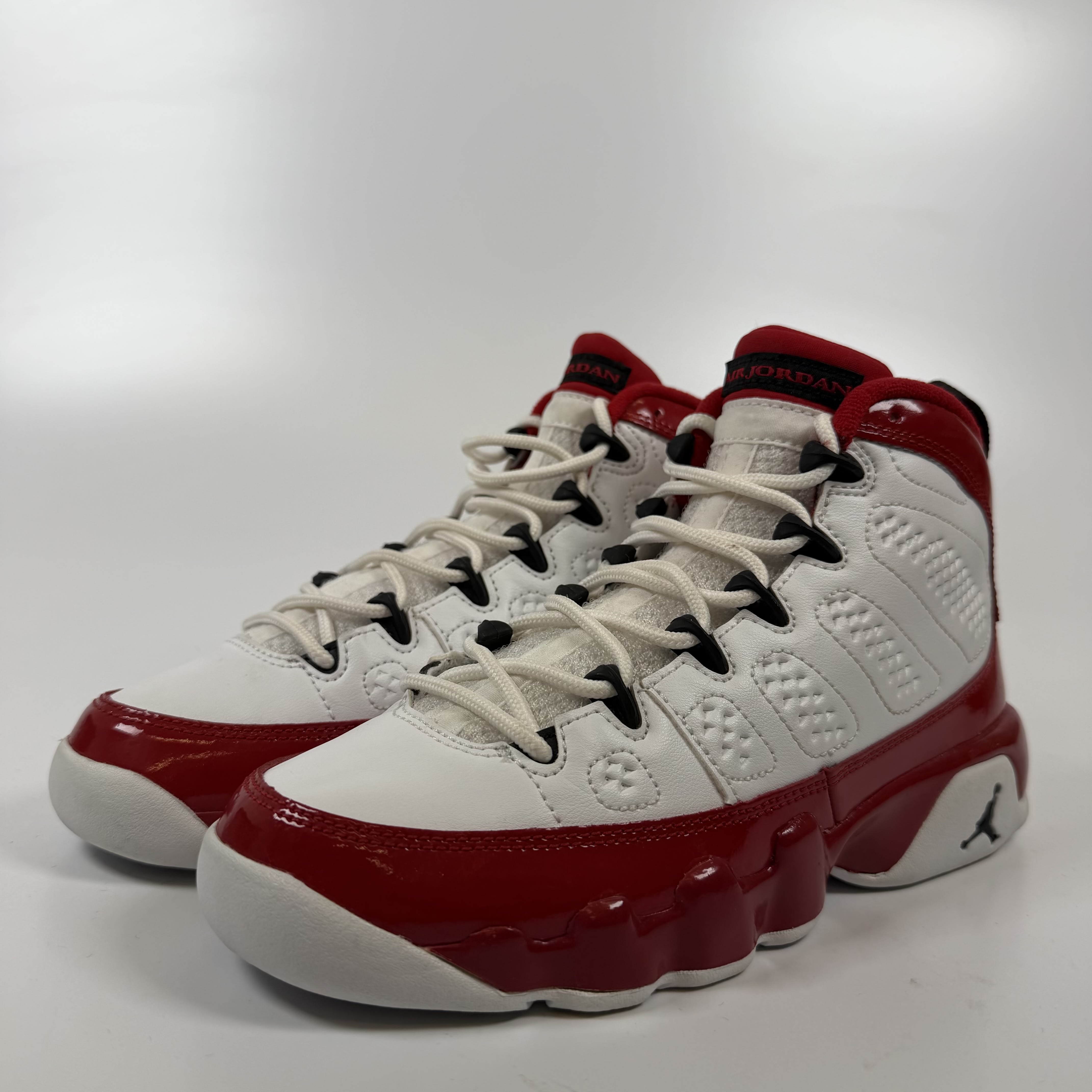SP7416 Jordan 9 Retro White Gym Red (GS)