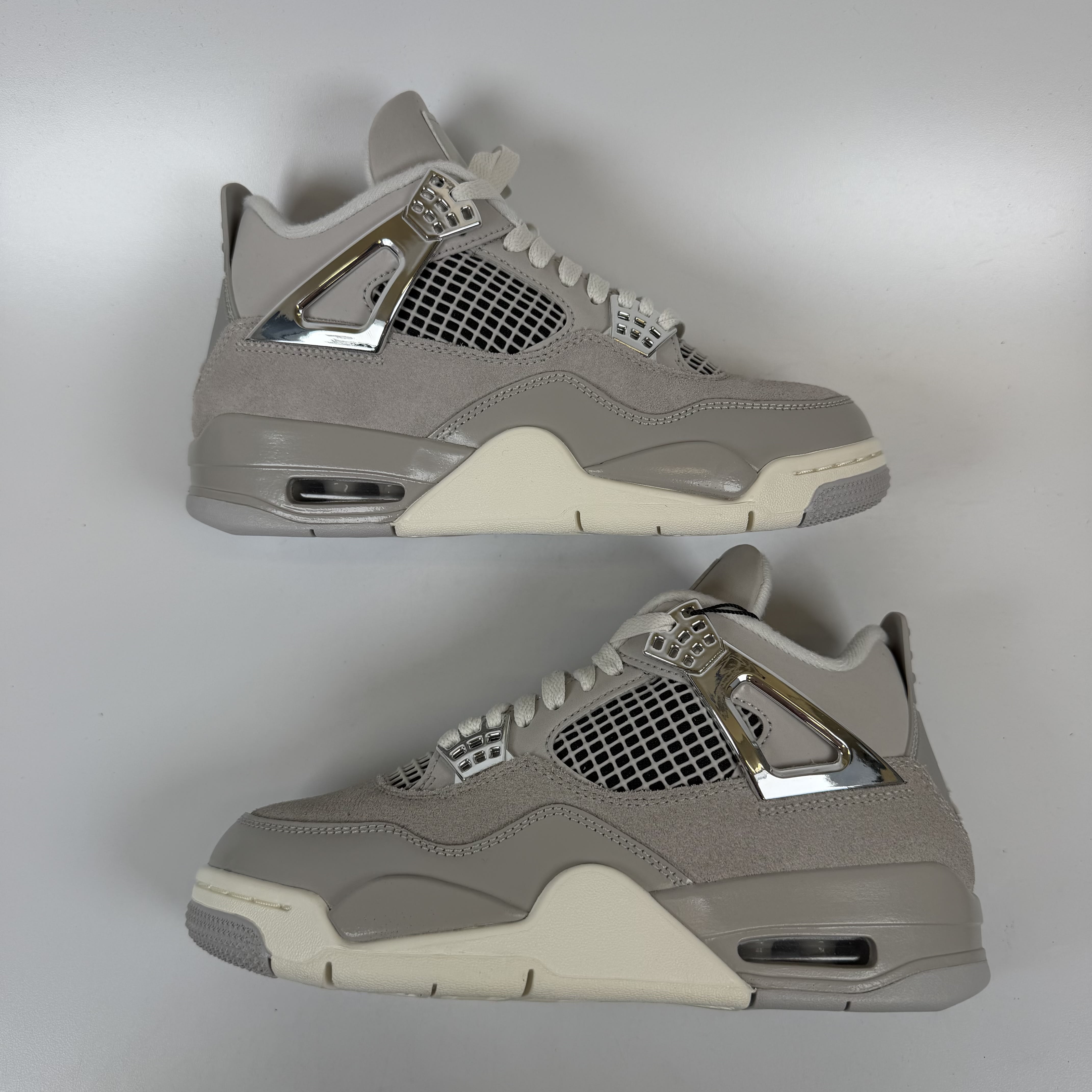 345740 Jordan 4 Retro Frozen Moments (Women's)