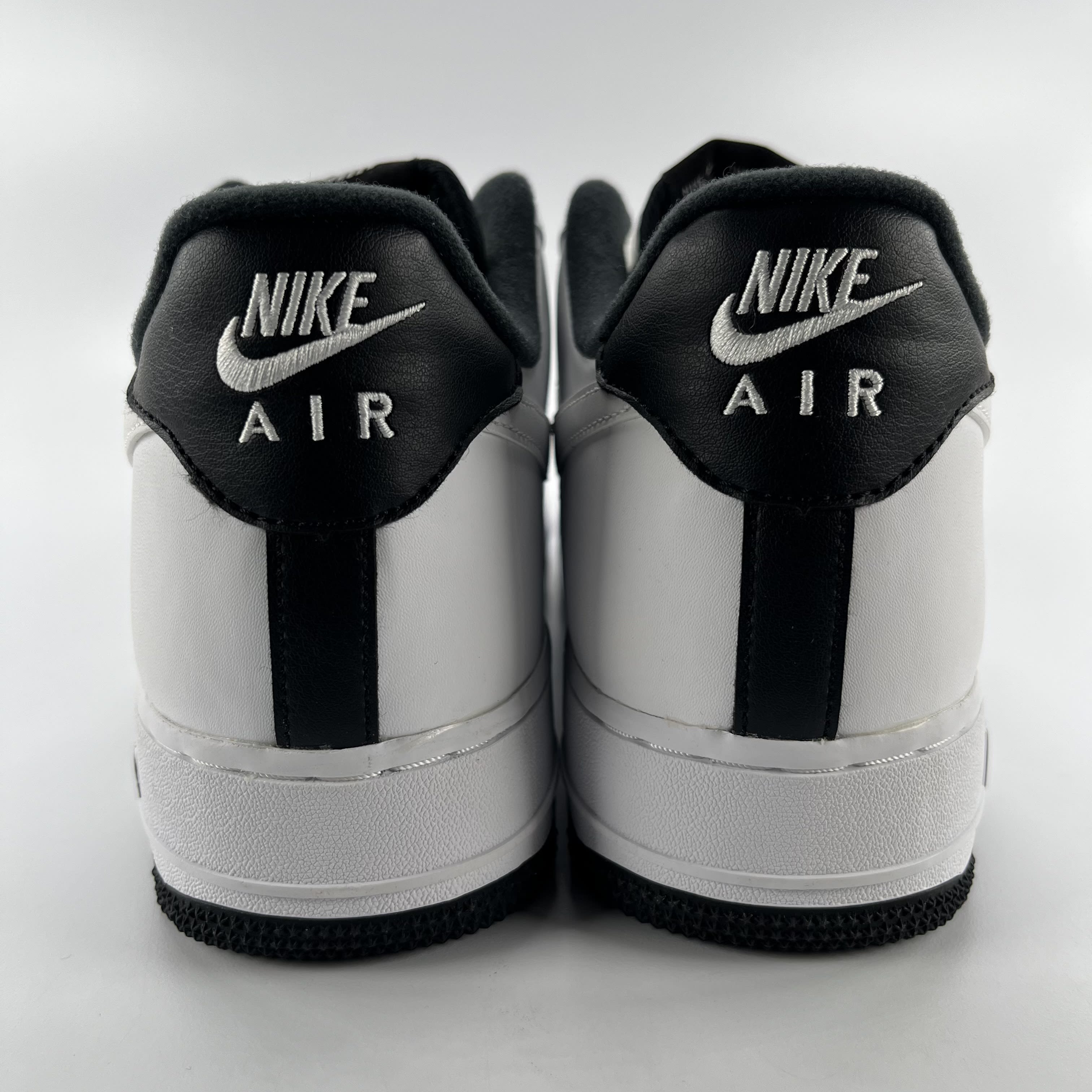 792134 Nike Air Force 1 Low '07 White Black