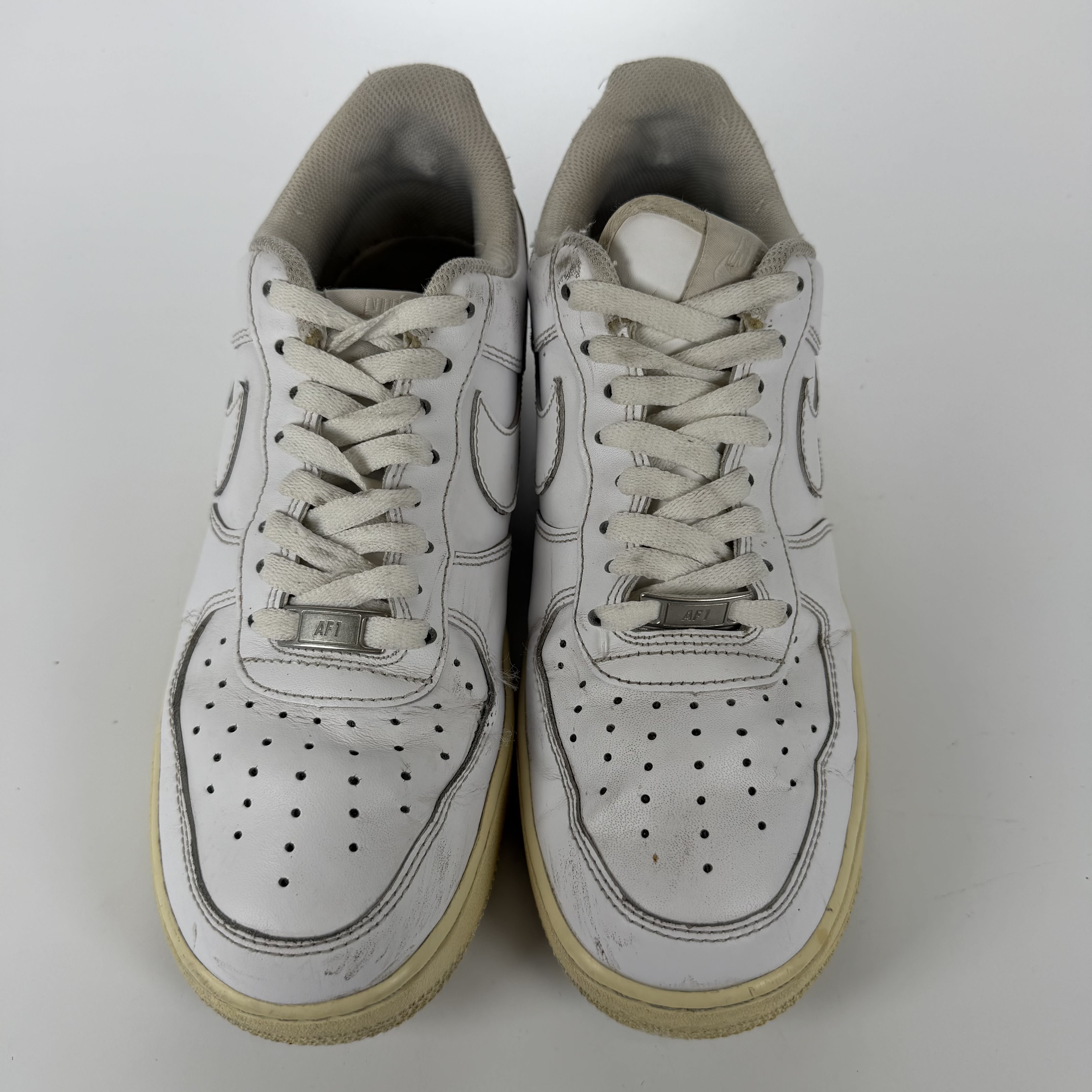 392389 Nike Air Force 1 Low '07 White