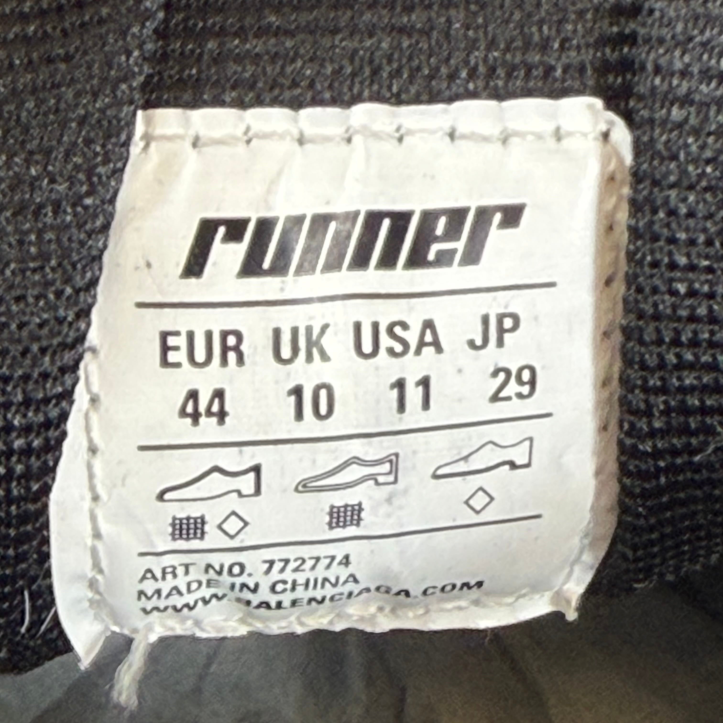 SP5239 Balenciaga Runner Sneaker 'Black'