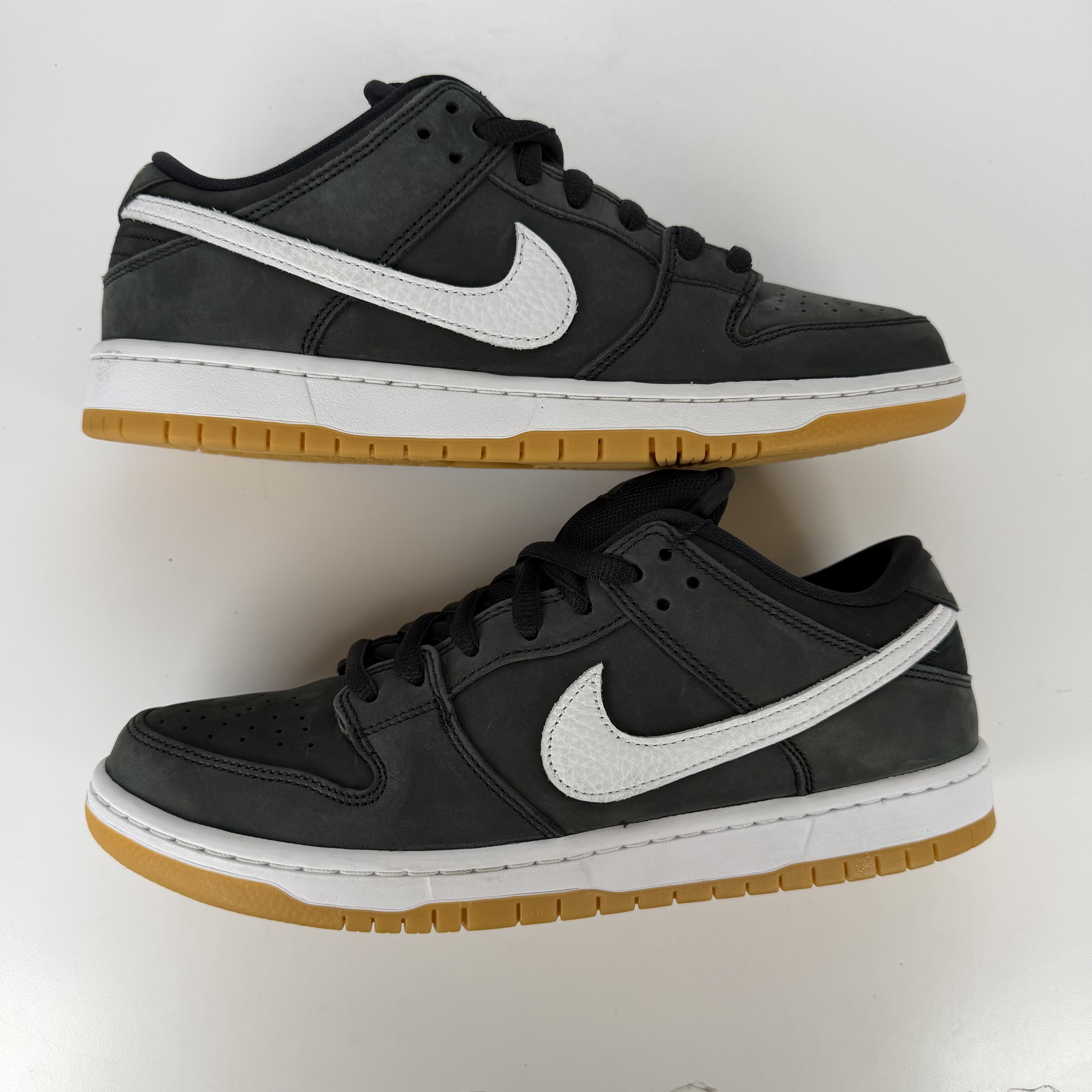 SP5720 Nike SB Dunk Low Pro Black Gum