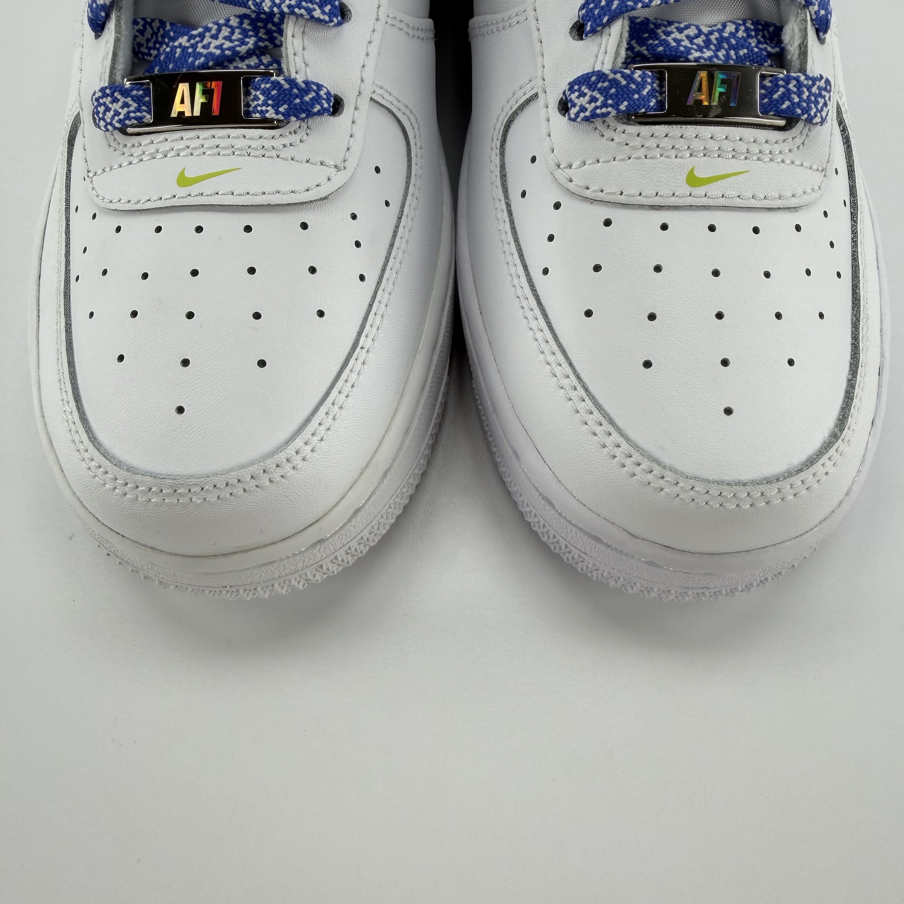 611117 Nike Air Force 1 Low LV8 White Magma Orange (GS)