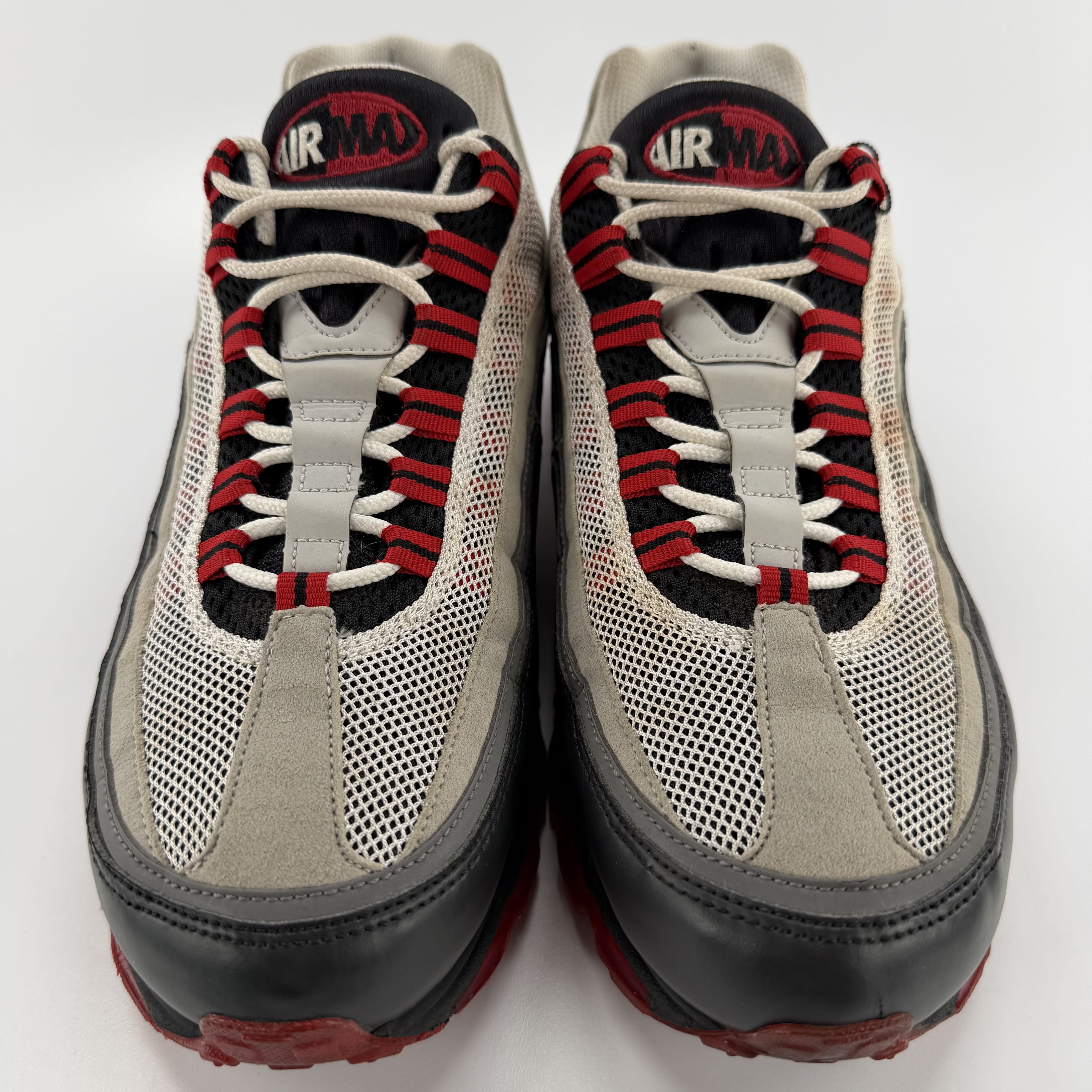 820685 Nike Air Max 24-7 'Black Grey Red'