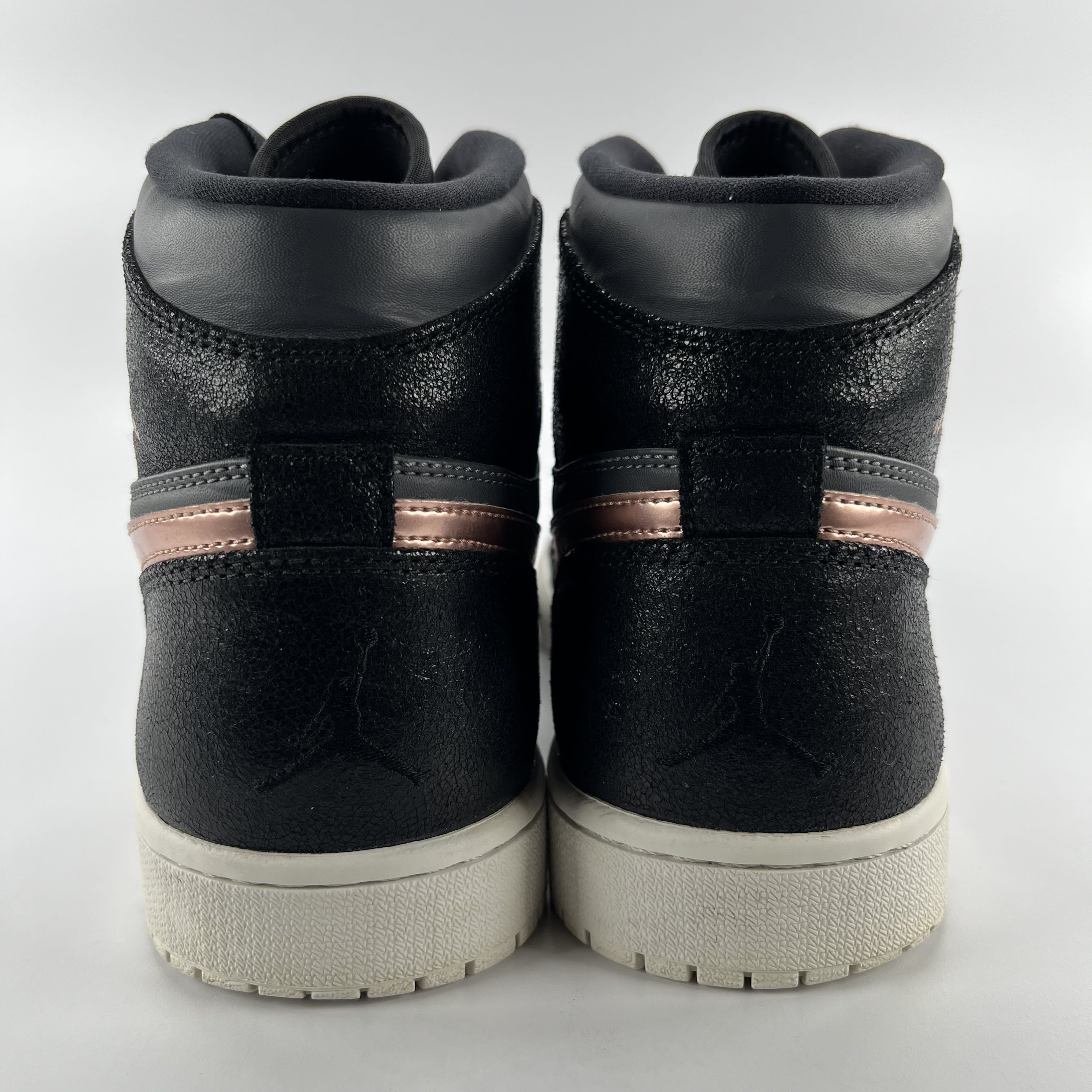785464 Air Jordan 1 Retro High 'Bronze Medal'