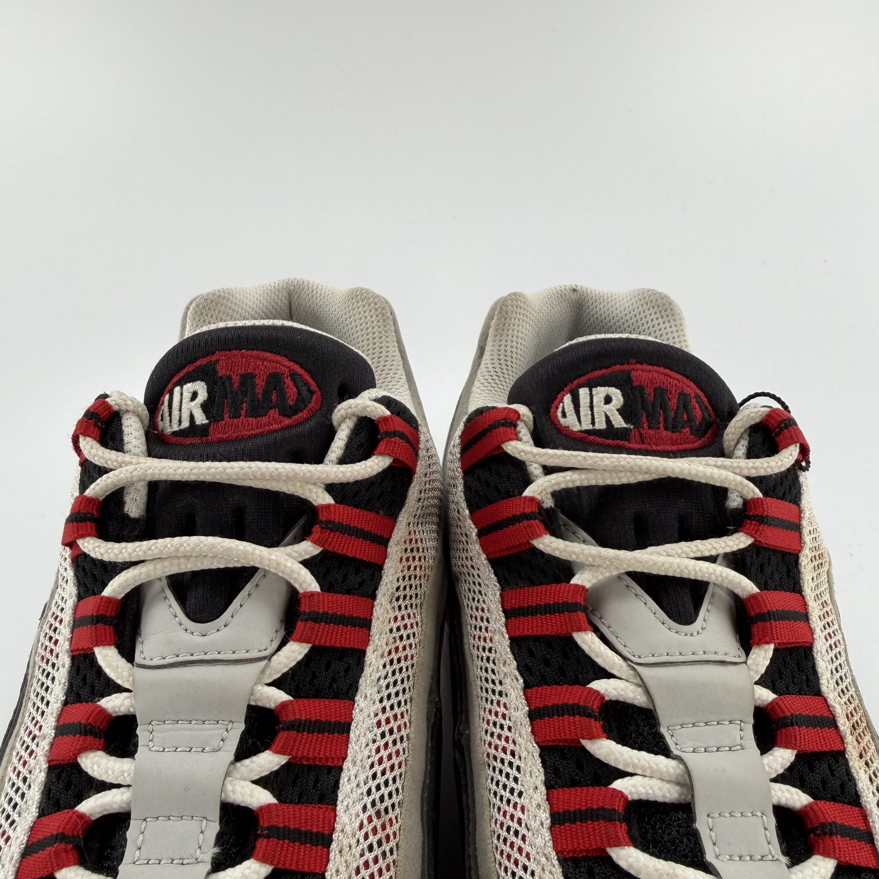 820685 Nike Air Max 24-7 'Black Grey Red'