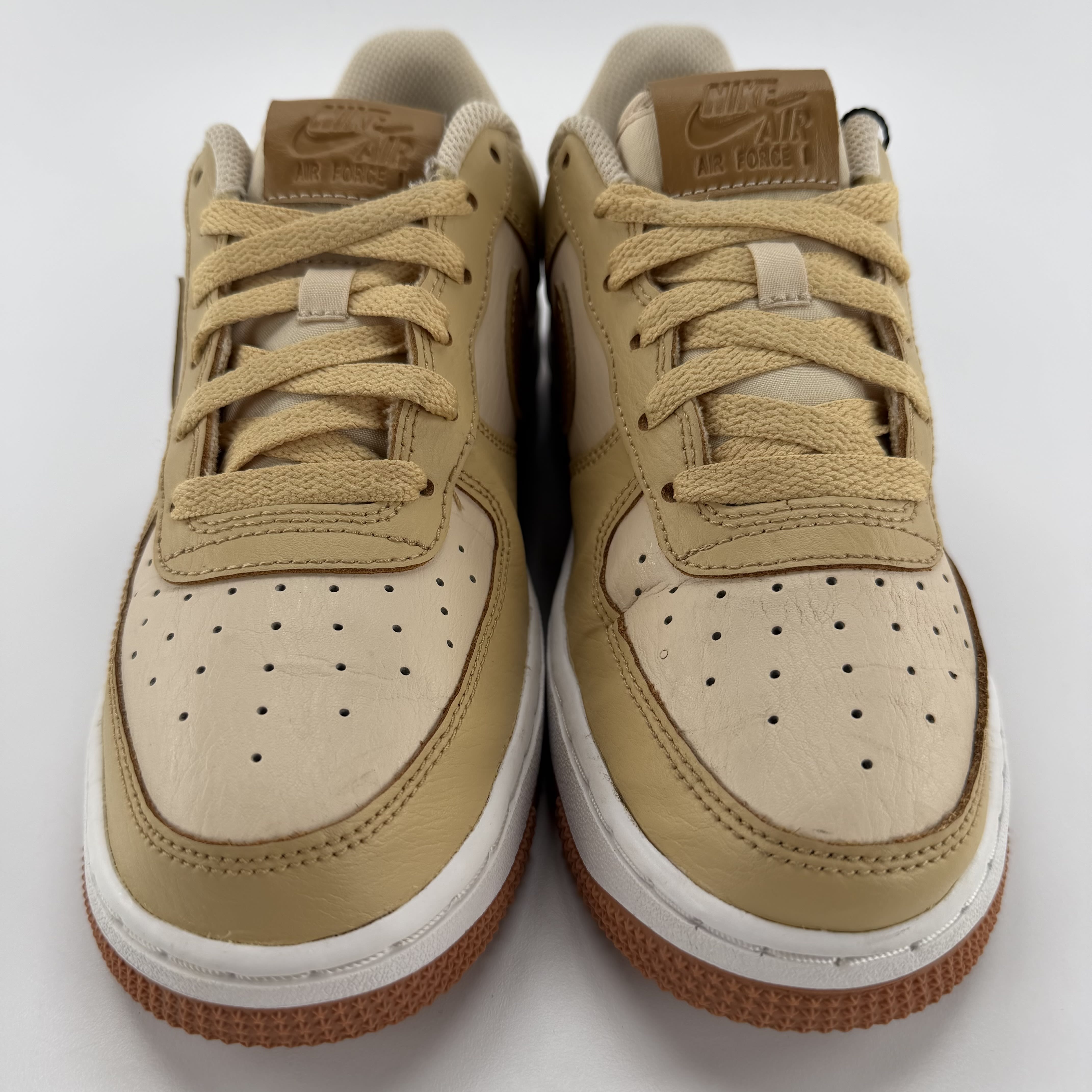 699098 Nike Air Force 1 Low '07 LV8 Pearl White Sesame