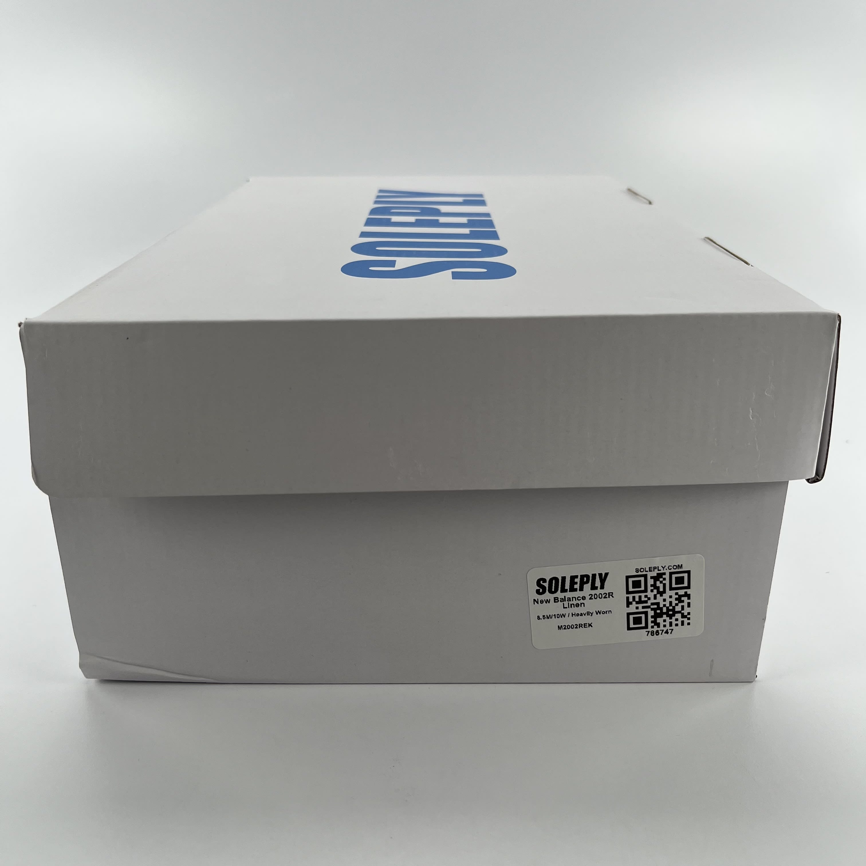 786747 New Balance 2002R Linen