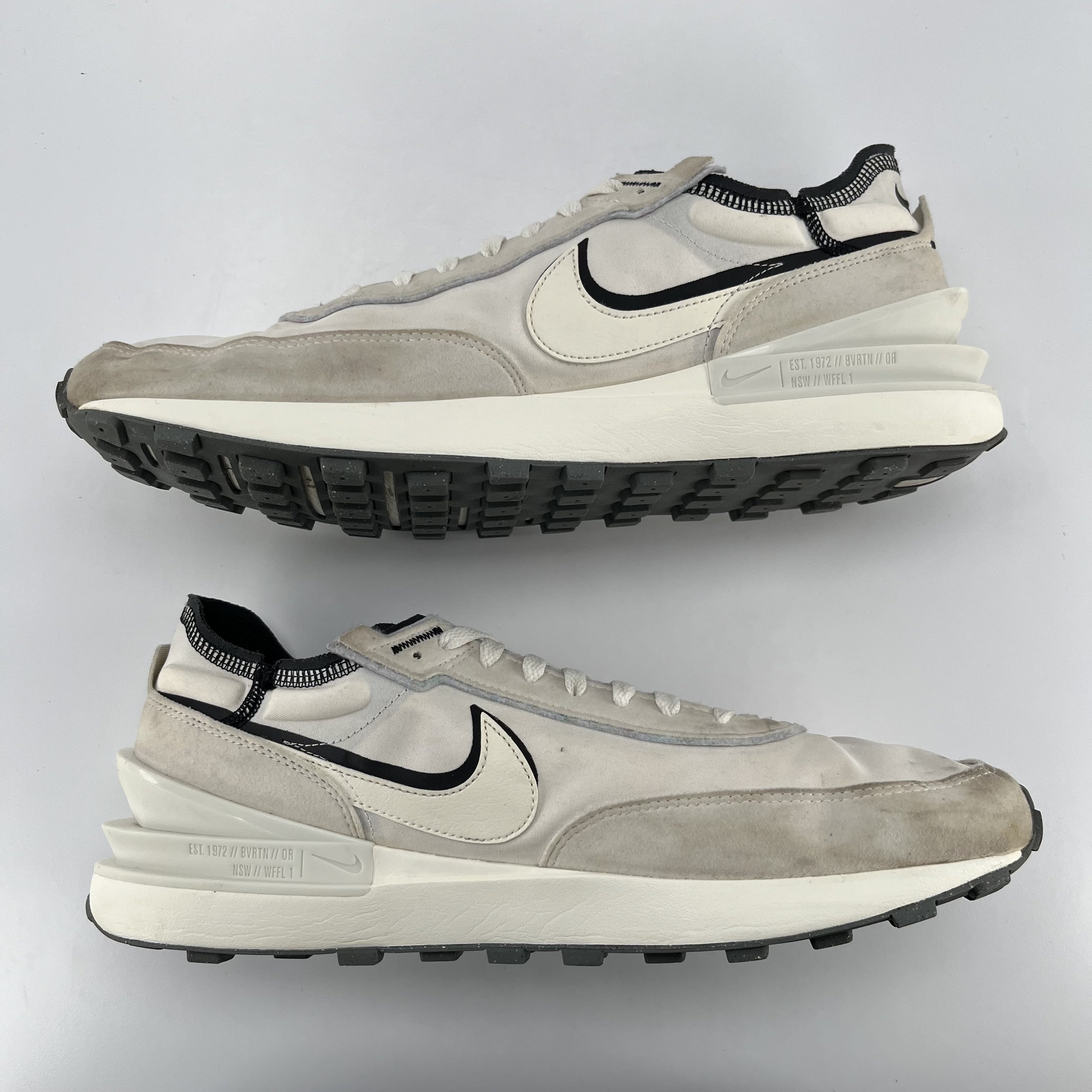 811598 Nike Waffle One Phantom Sail