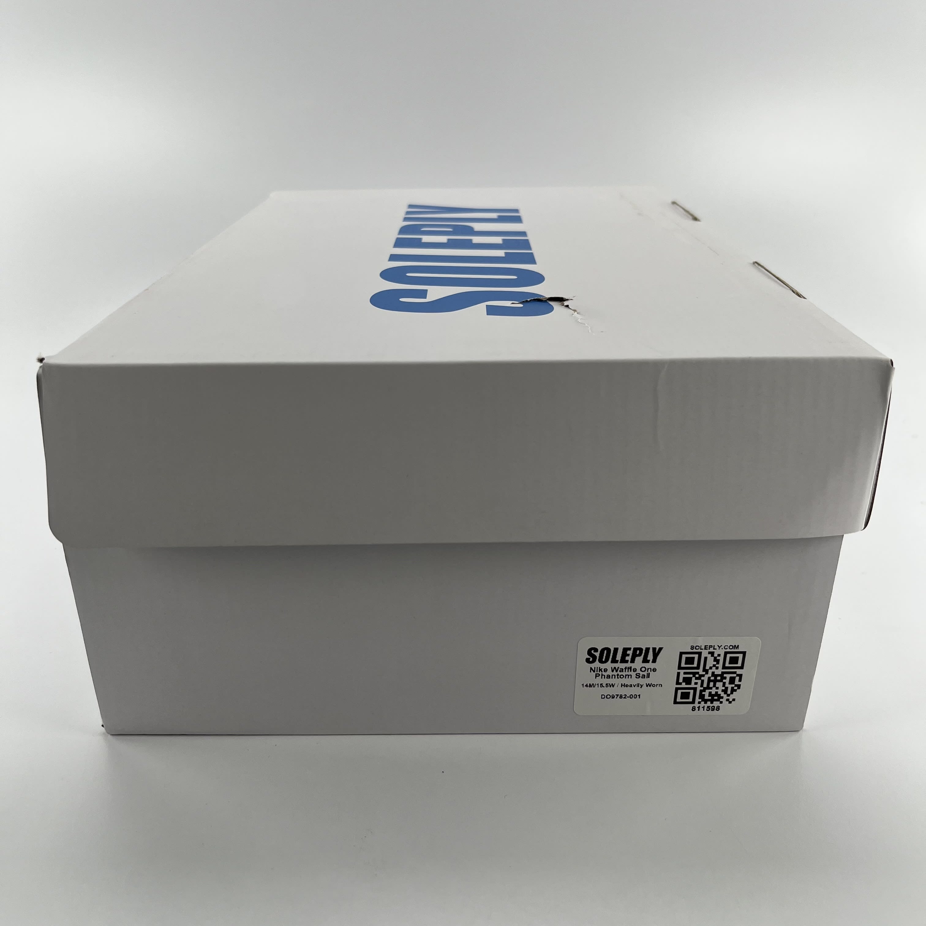 811598 Nike Waffle One Phantom Sail