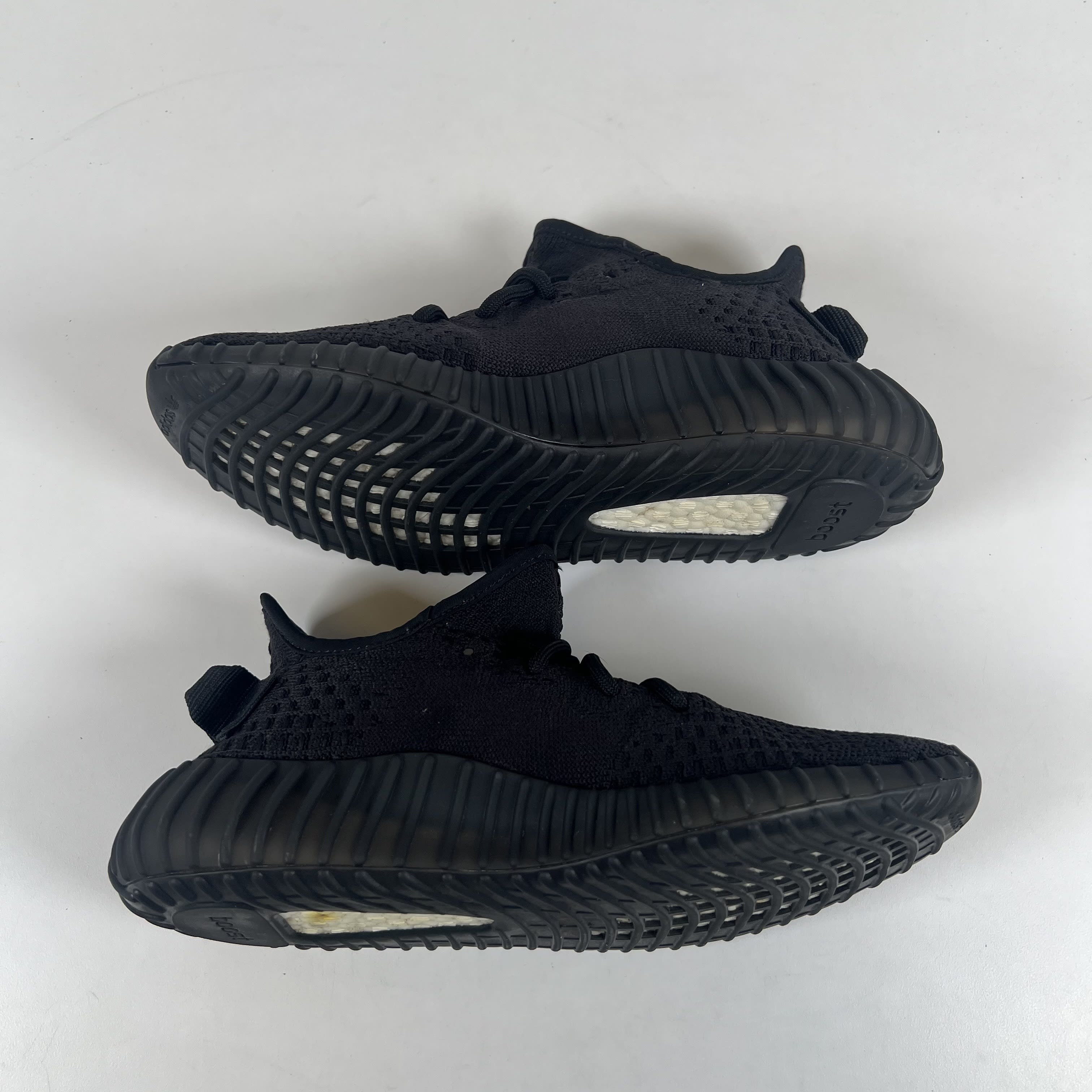SP7230 adidas Yeezy Boost 350 V2 Onyx