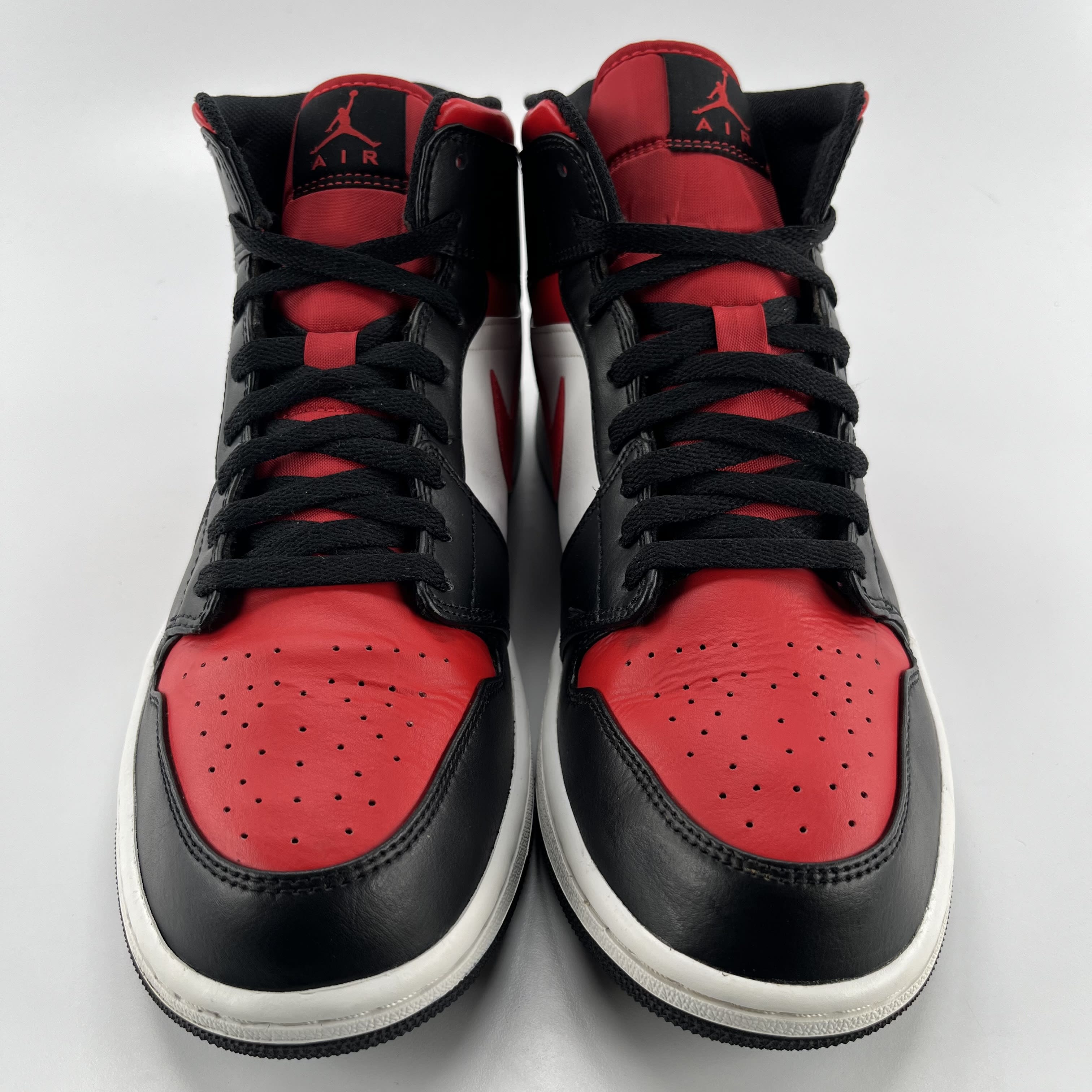 625400 Jordan 1 Mid White Black Red (2022)