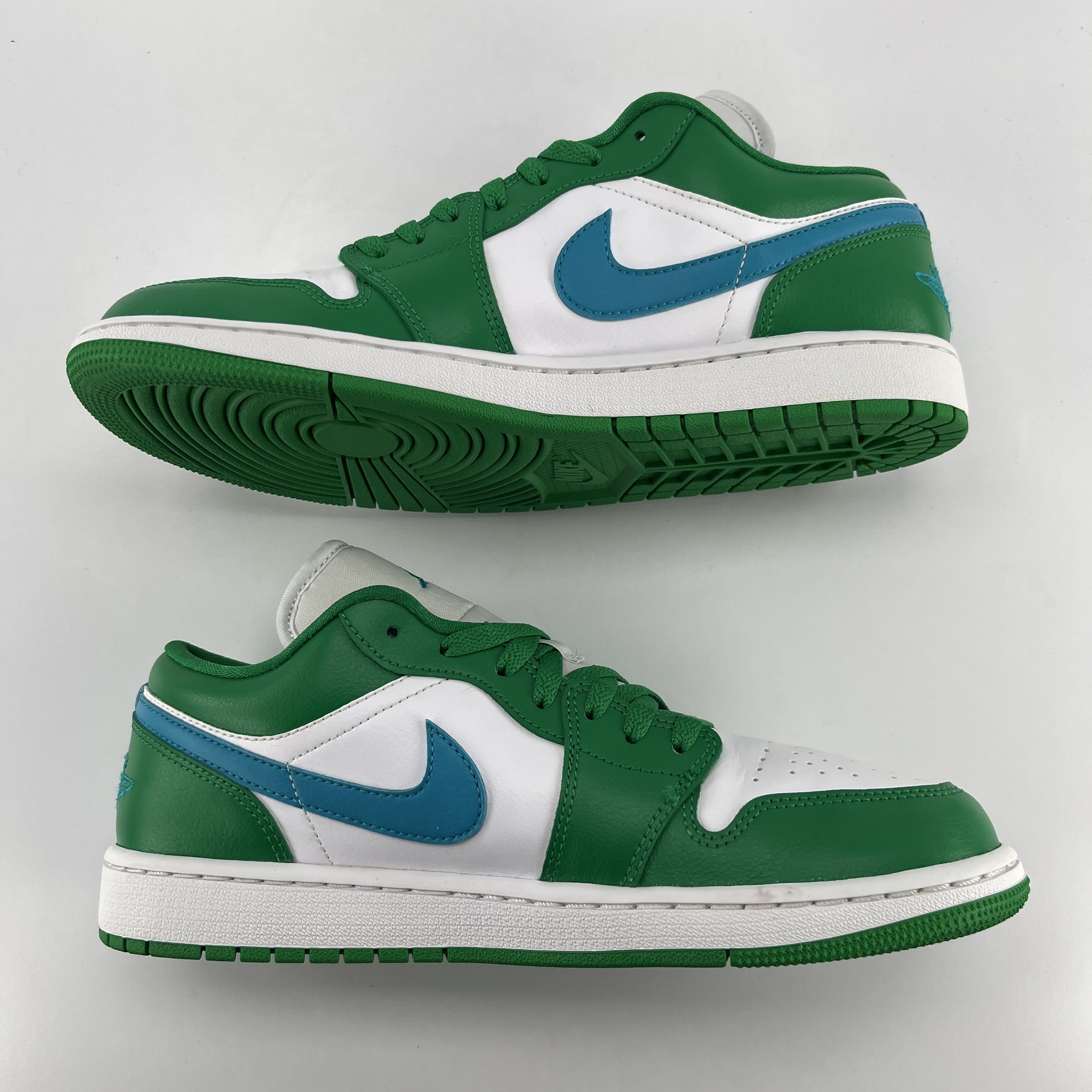 518159 Jordan 1 Low Lucky Green Aquatone (Women's)