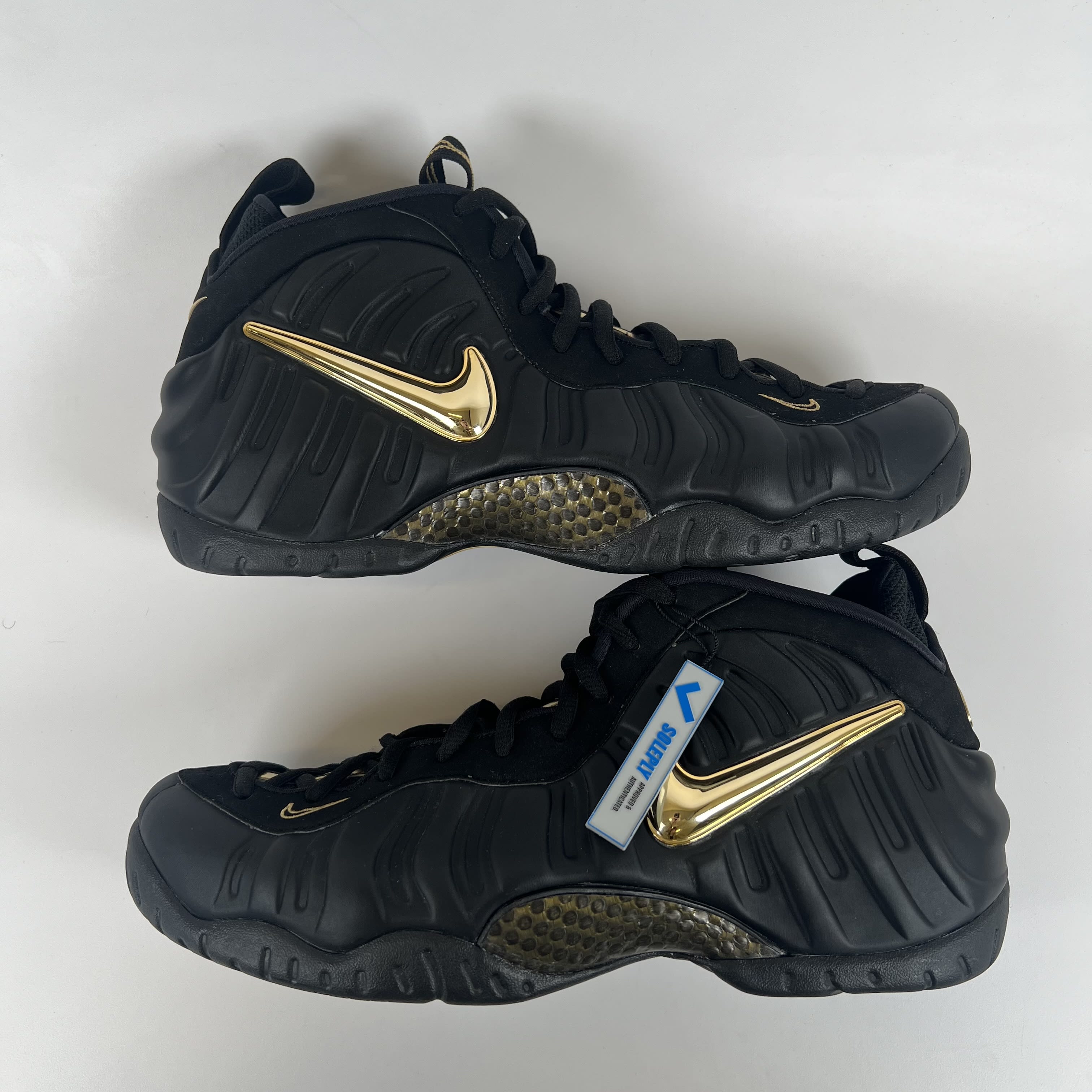 SP7894 Nike Air Foamposite Pro Black Metallic Gold