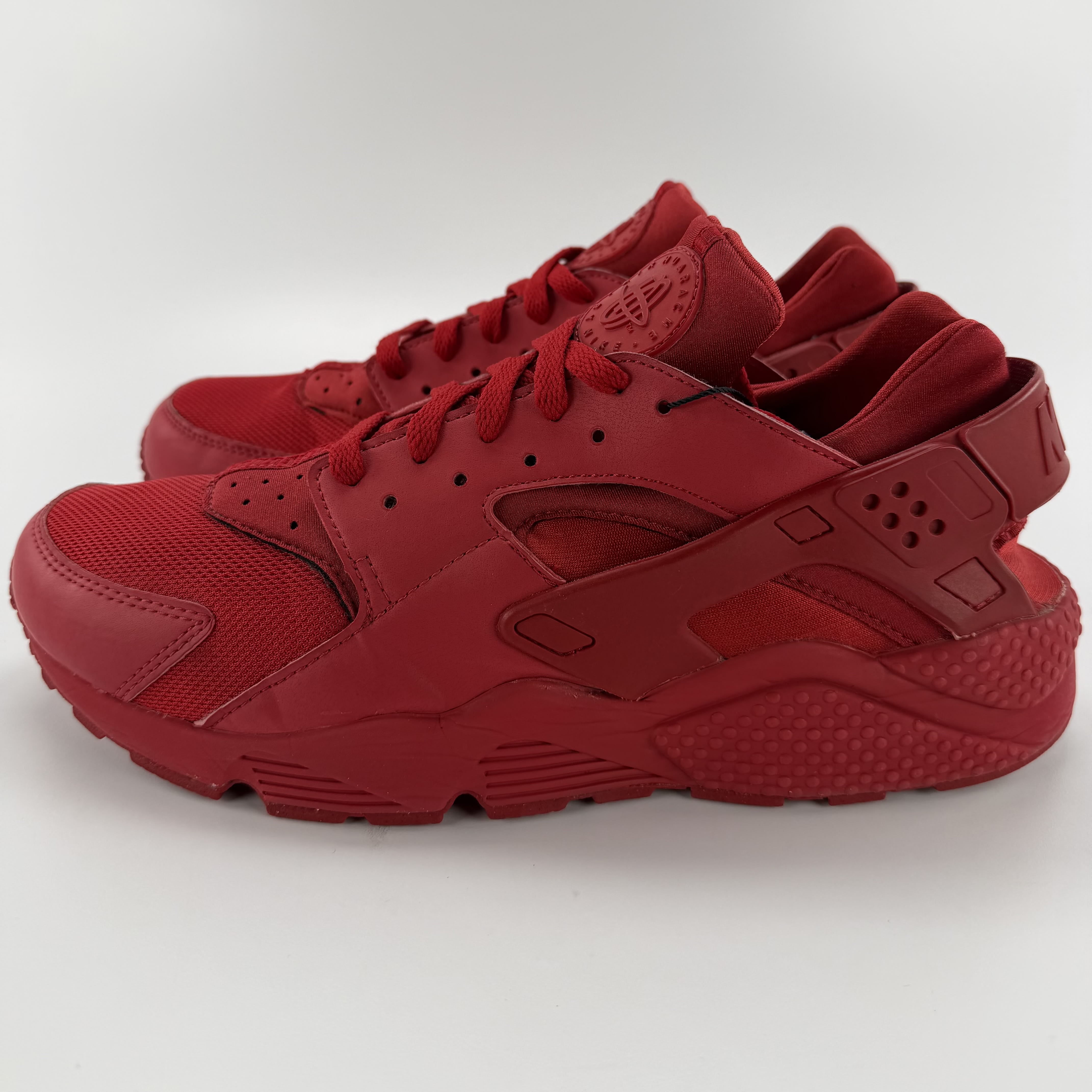 509630 Nike Air Huarache Triple Red