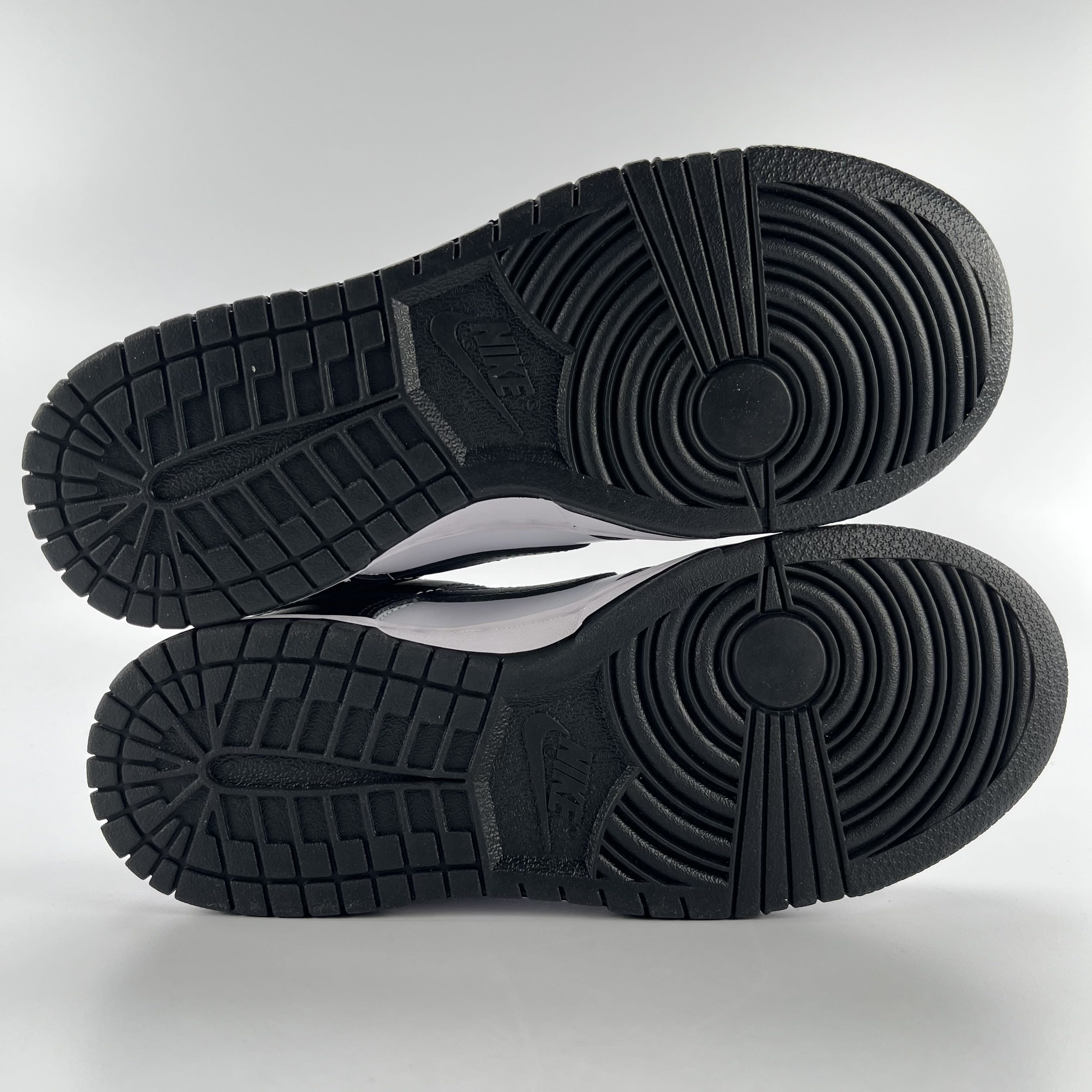 SP1490 Nike Dunk Low Retro White Black Panda (Women's)