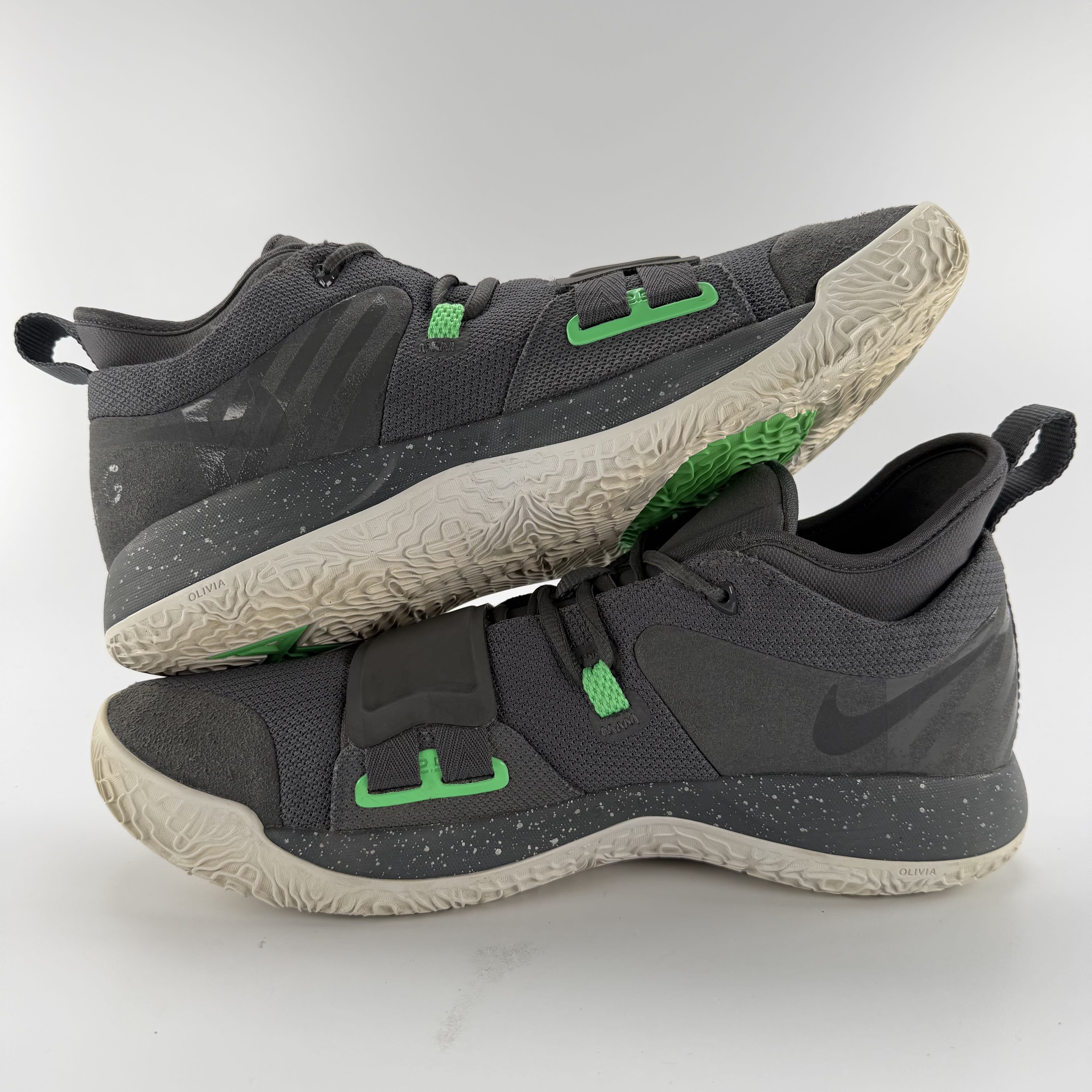 785458 Nike PG 2.5 Dark Grey