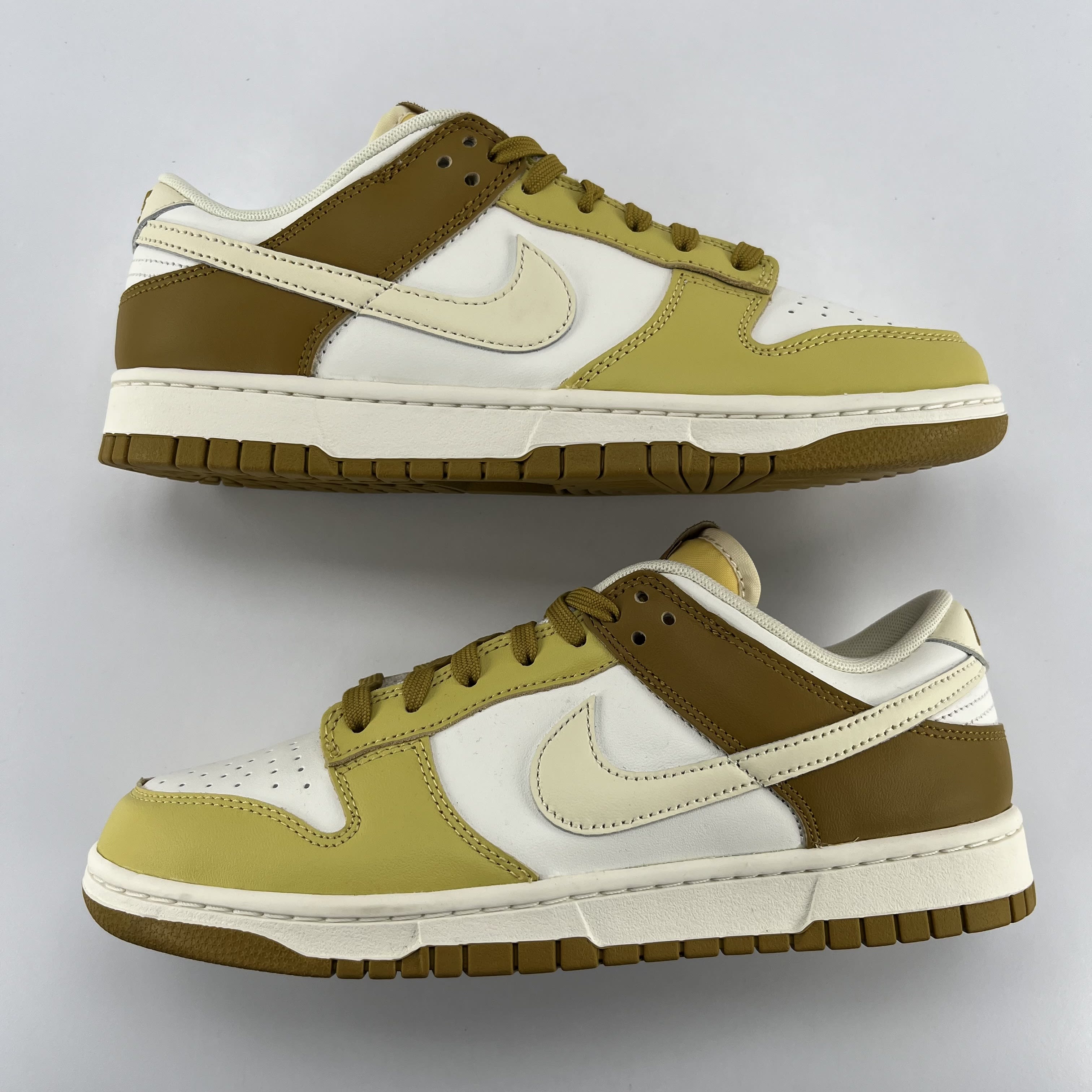 264956 Nike Dunk Low Retro Bronzine