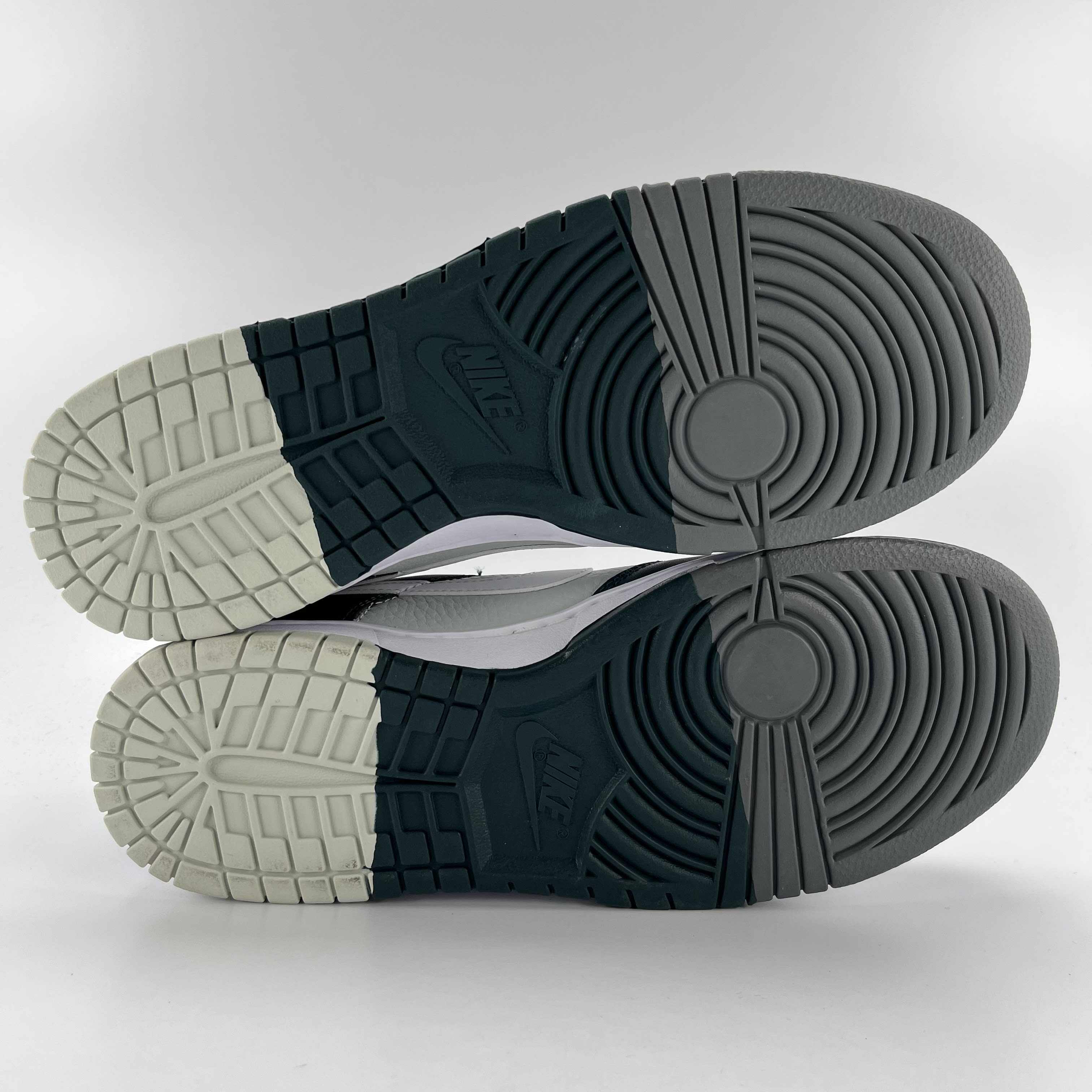 269318 Nike Dunk Low Retro Split Deep Jungle