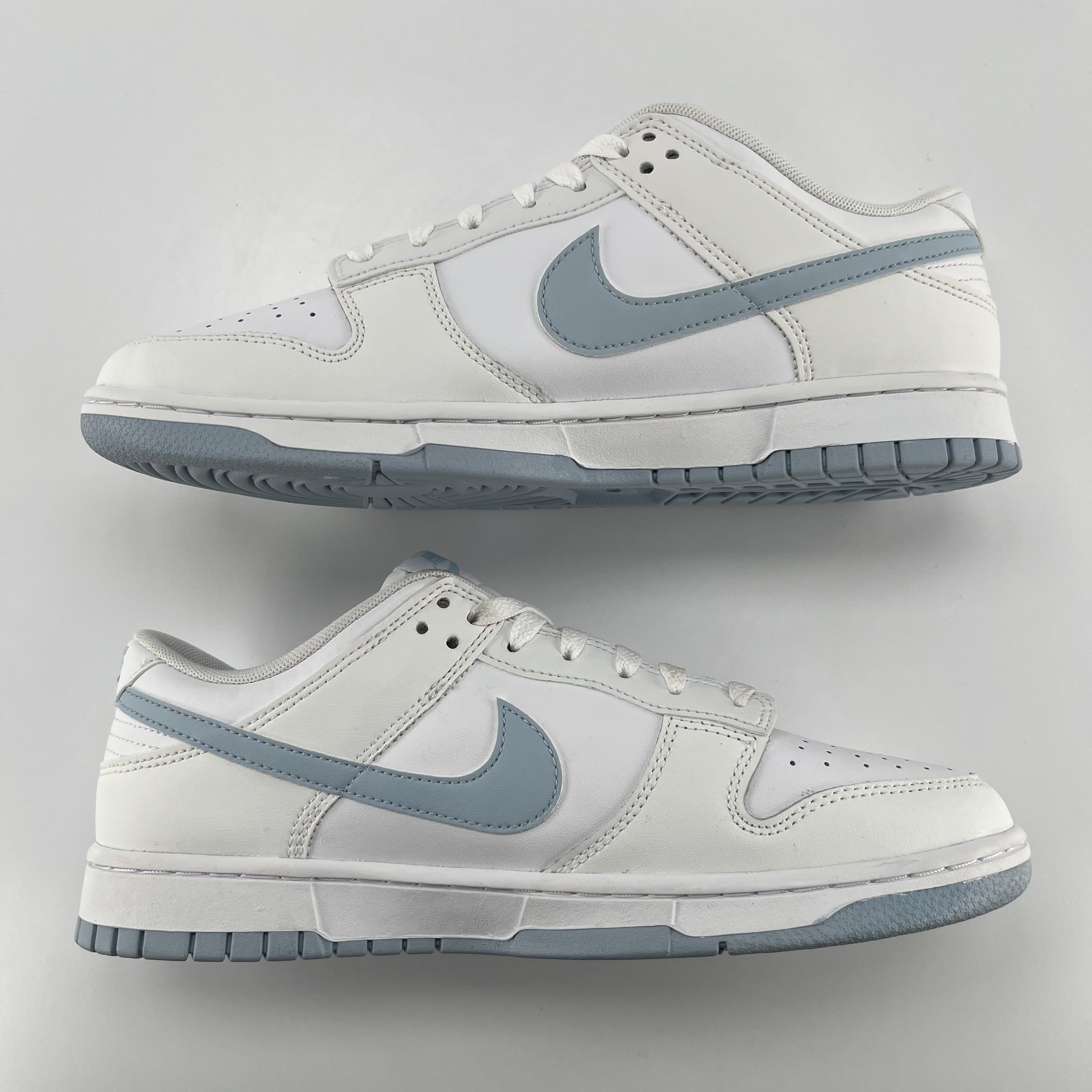 257712 Nike Dunk Low White Light Armory Blue