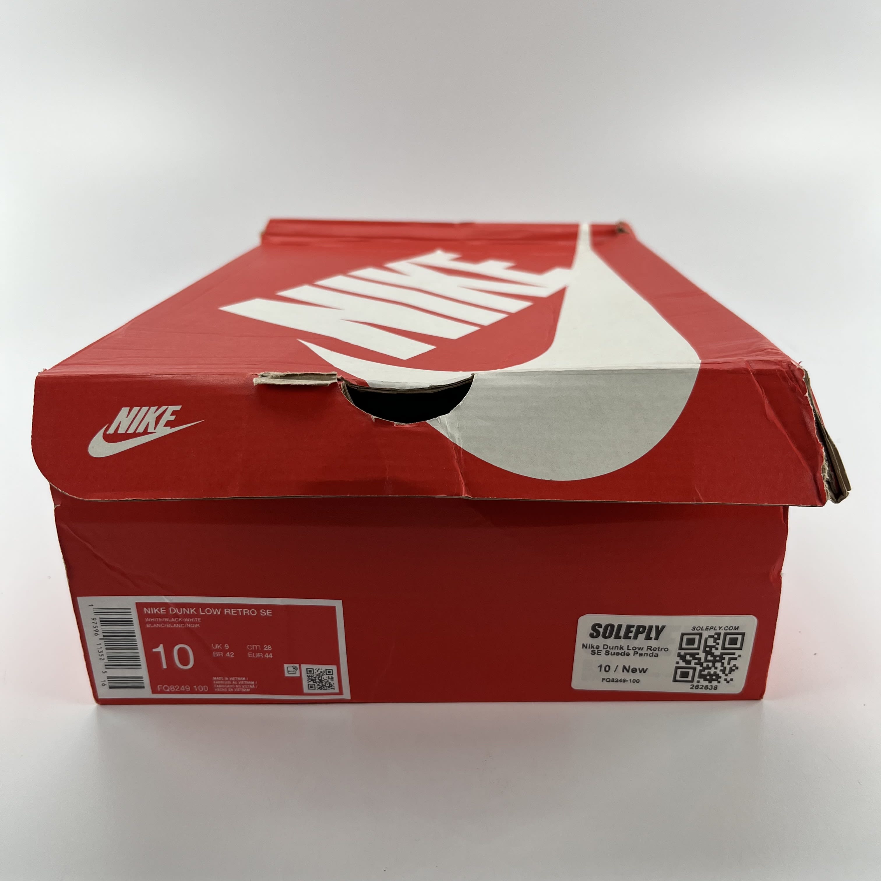 262638 Nike Dunk Low Retro SE Suede Panda