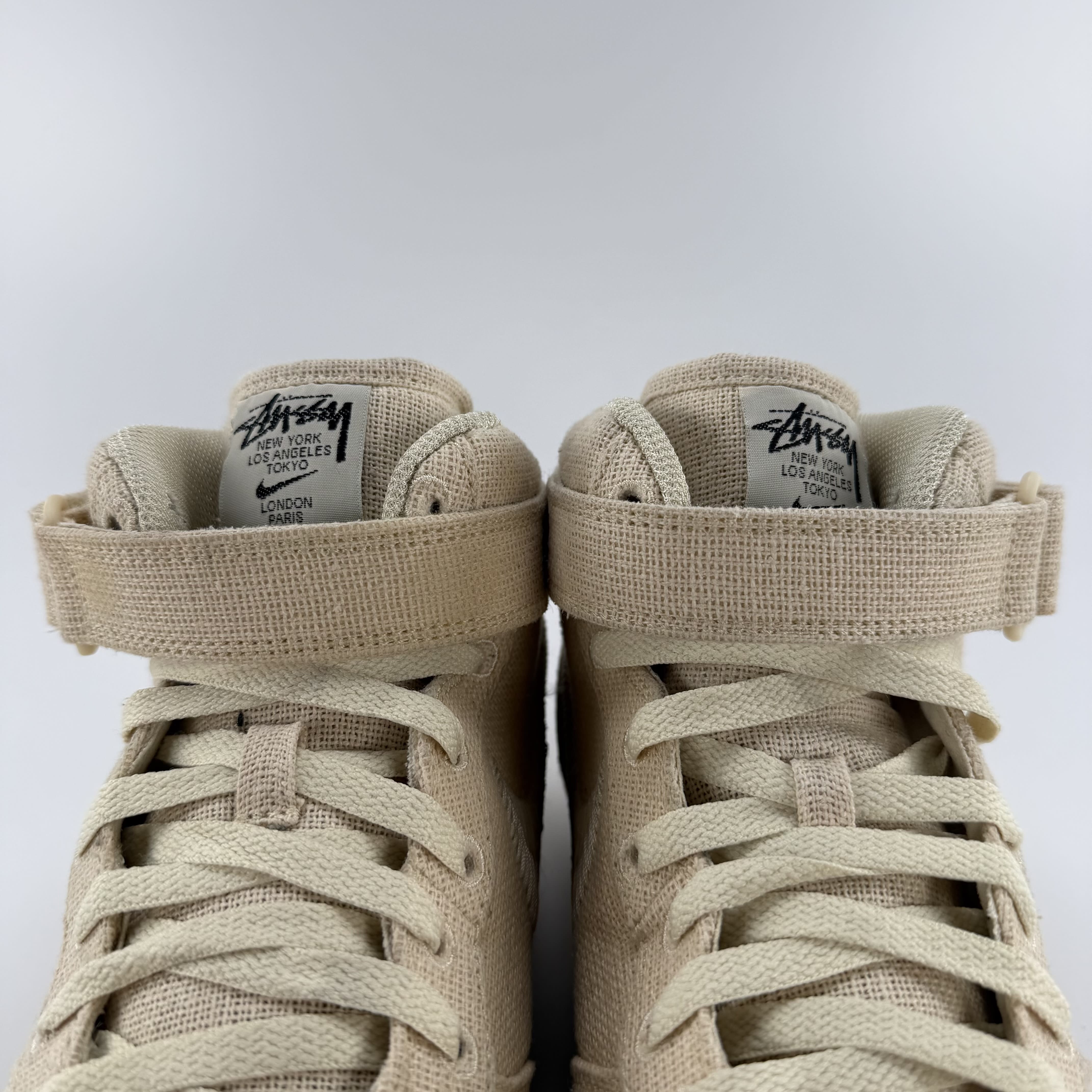 766852 Nike Air Force 1 Mid Stussy Fossil