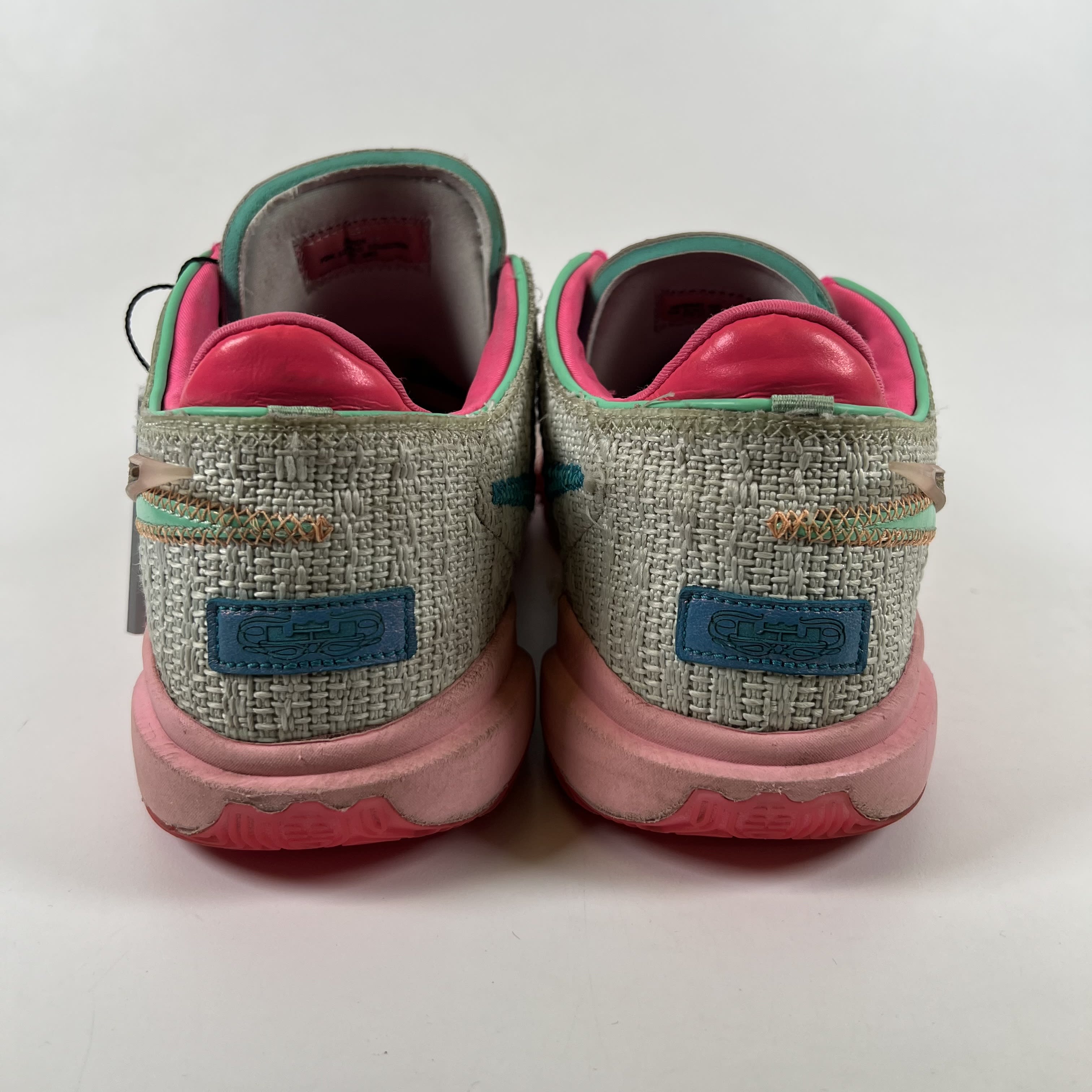 SP8980 Nike LeBron 20 Time Machine