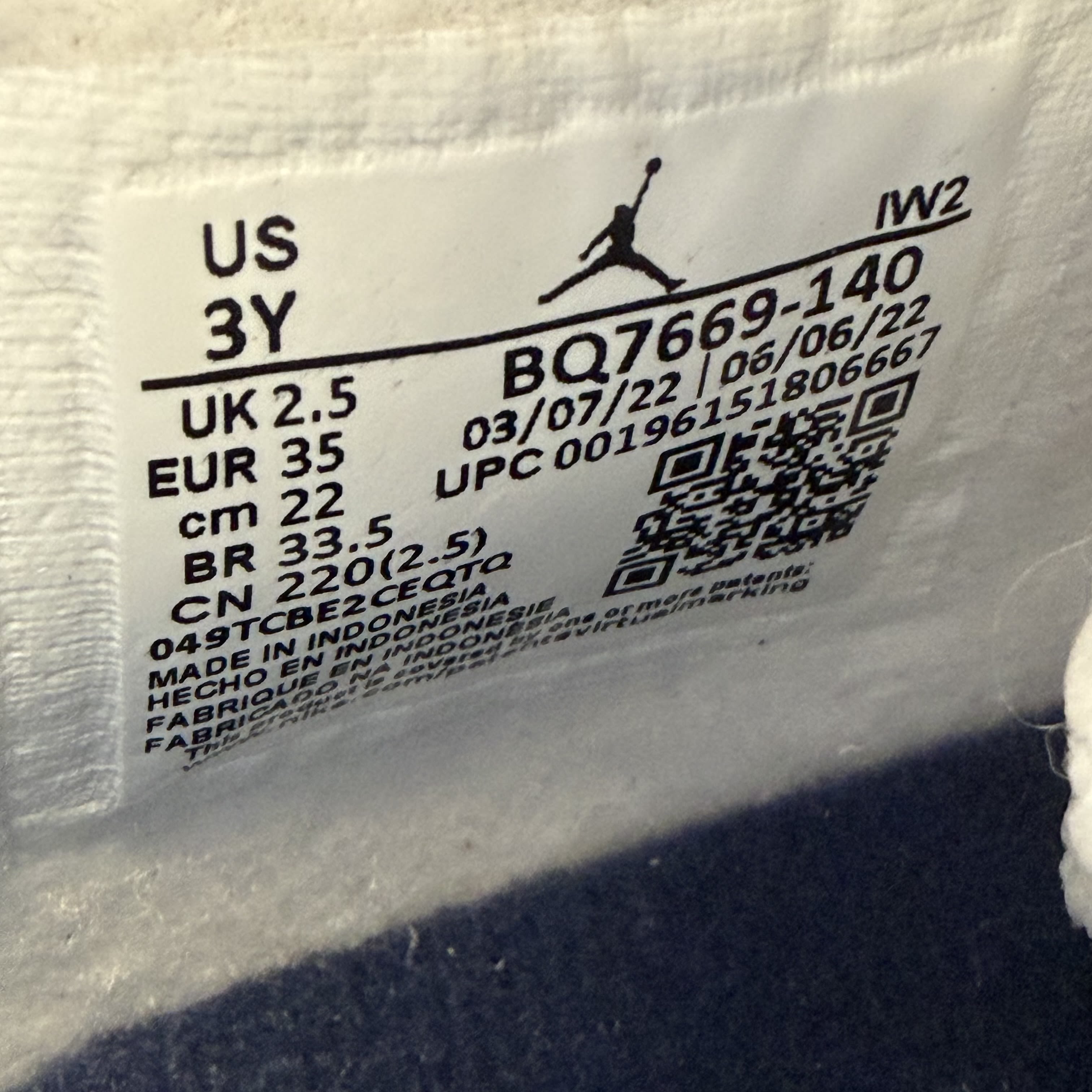 SP8103 Jordan 4 Retro Midnight Navy (PS)