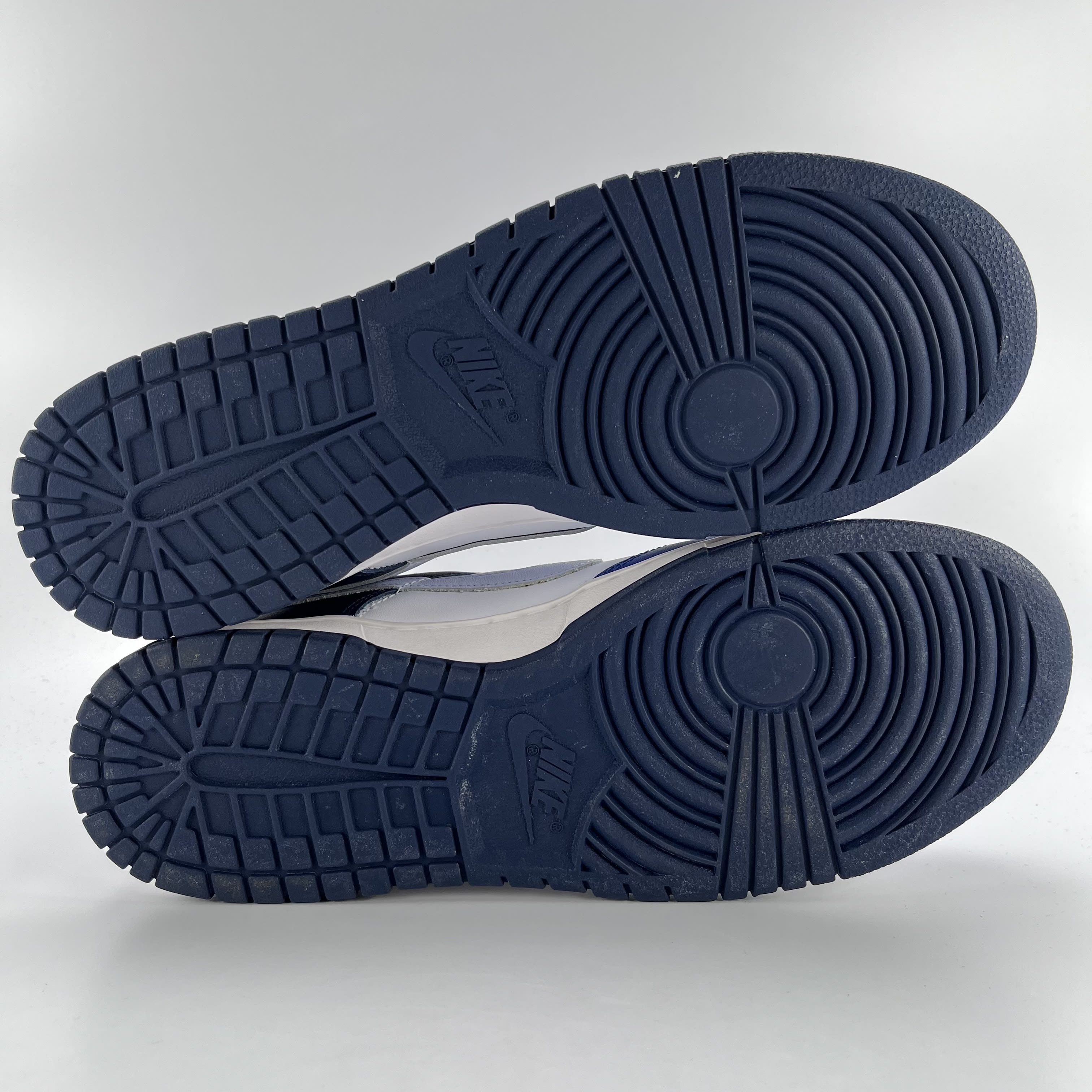 268821 Nike Dunk Low Game Royal Navy