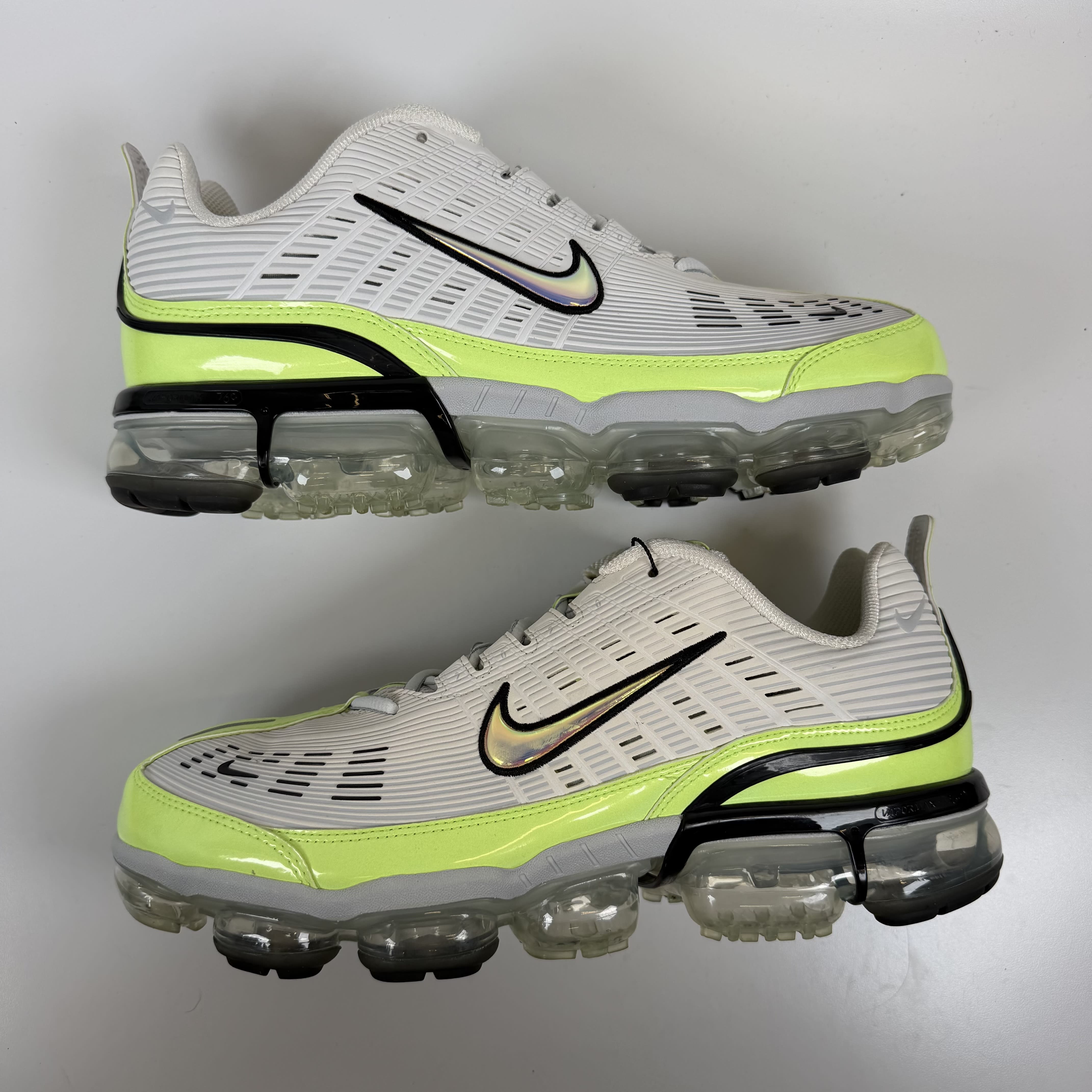 SP7857 Nike Air VaporMax 360 Summit White Ghost Green