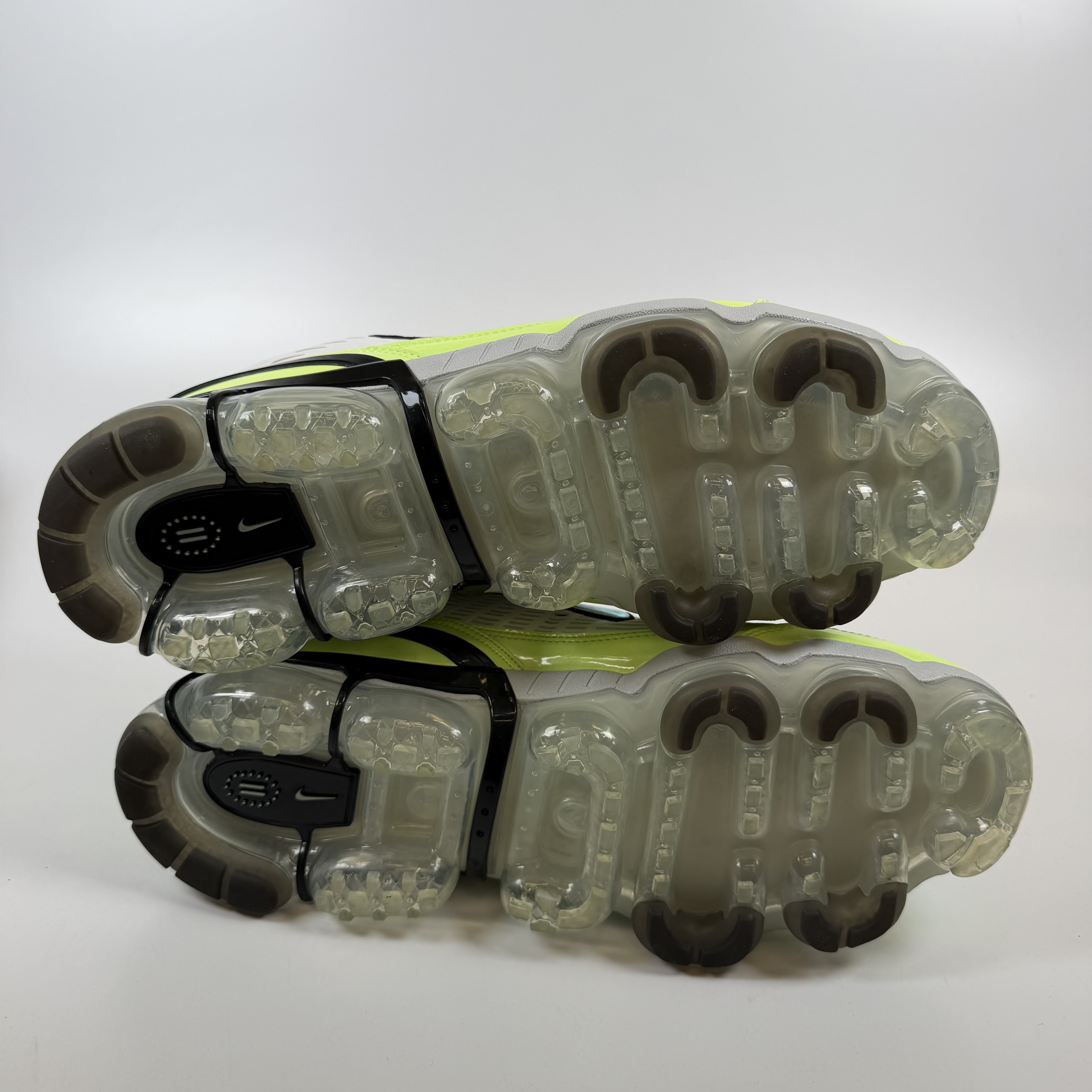 SP7857 Nike Air VaporMax 360 Summit White Ghost Green