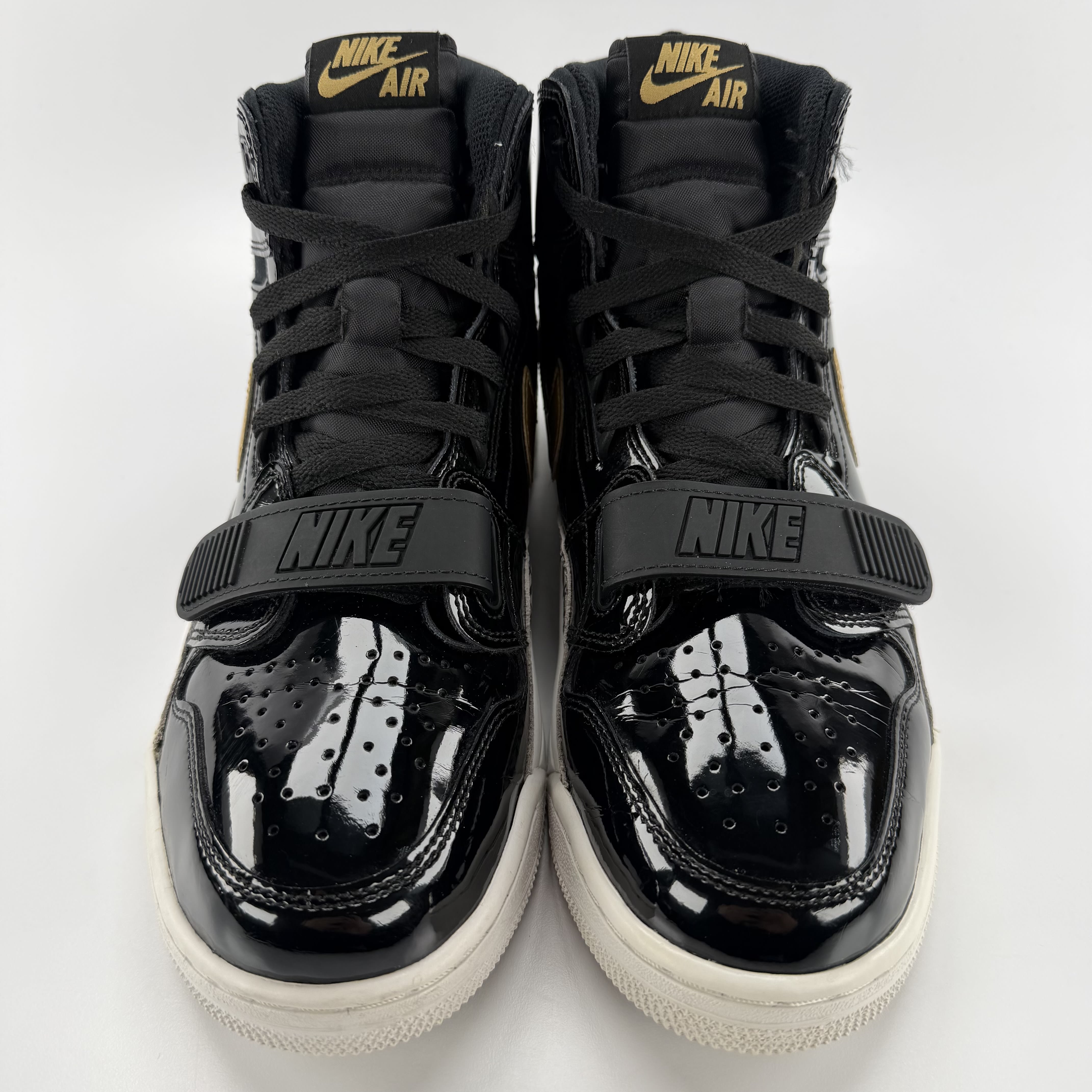 519148 Jordan Legacy 312 Black Gold Patent
